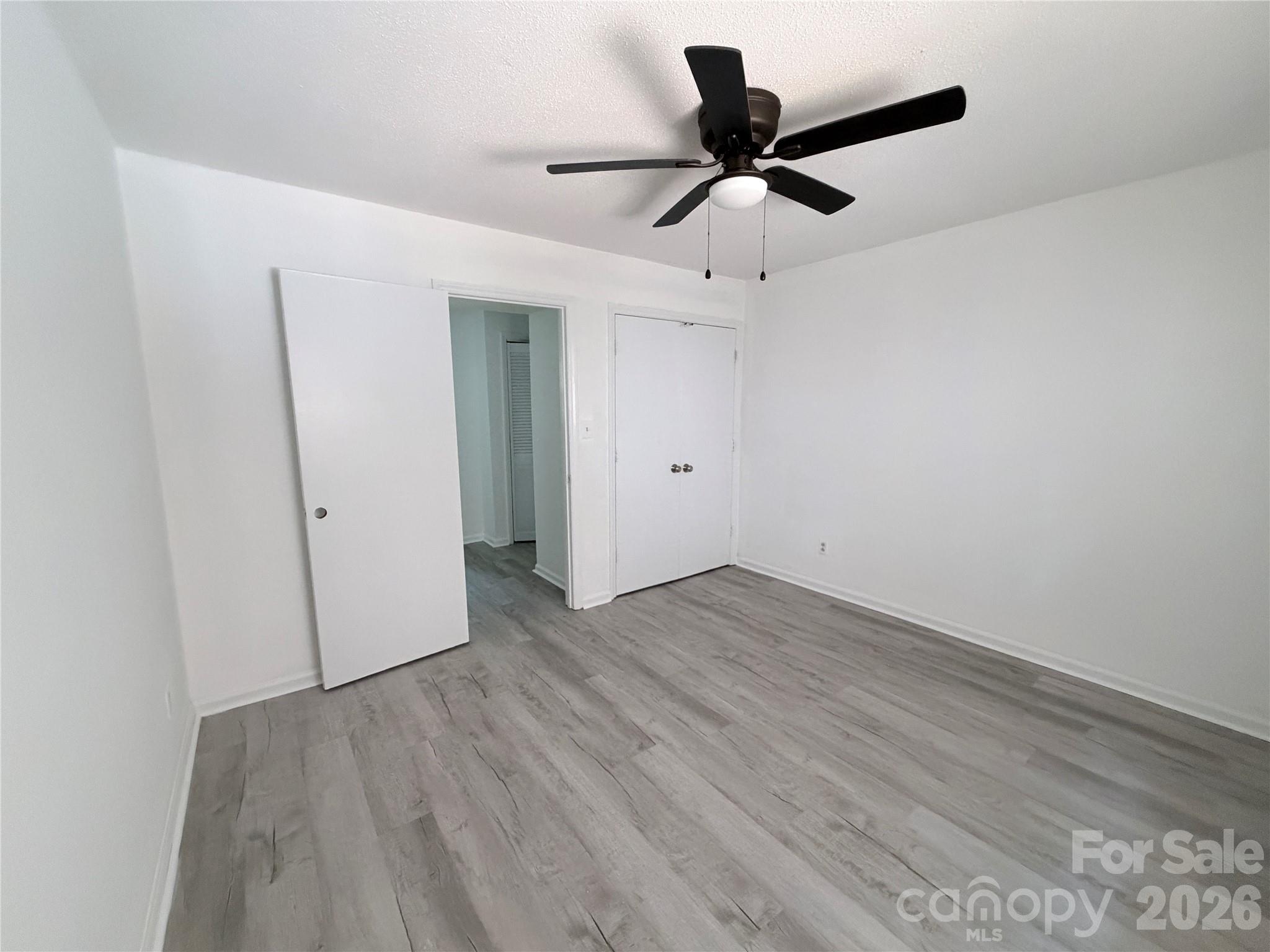 931 Pineborough Road — Charlotte
