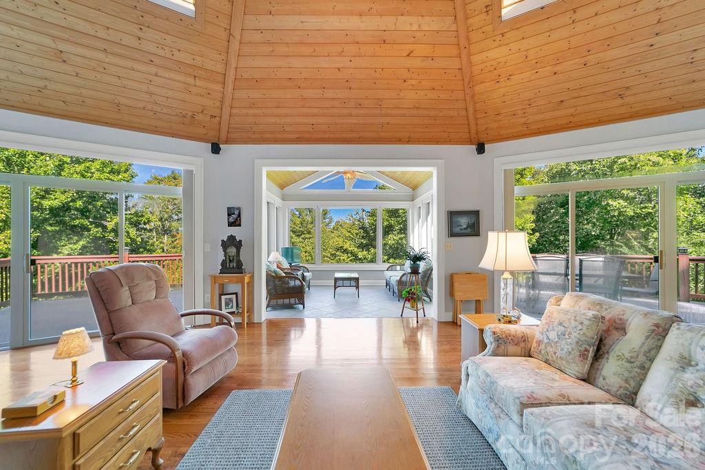 1228 Ugugu Drive — Brevard