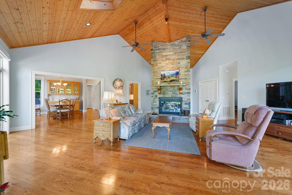 1228 Ugugu Drive — Brevard
