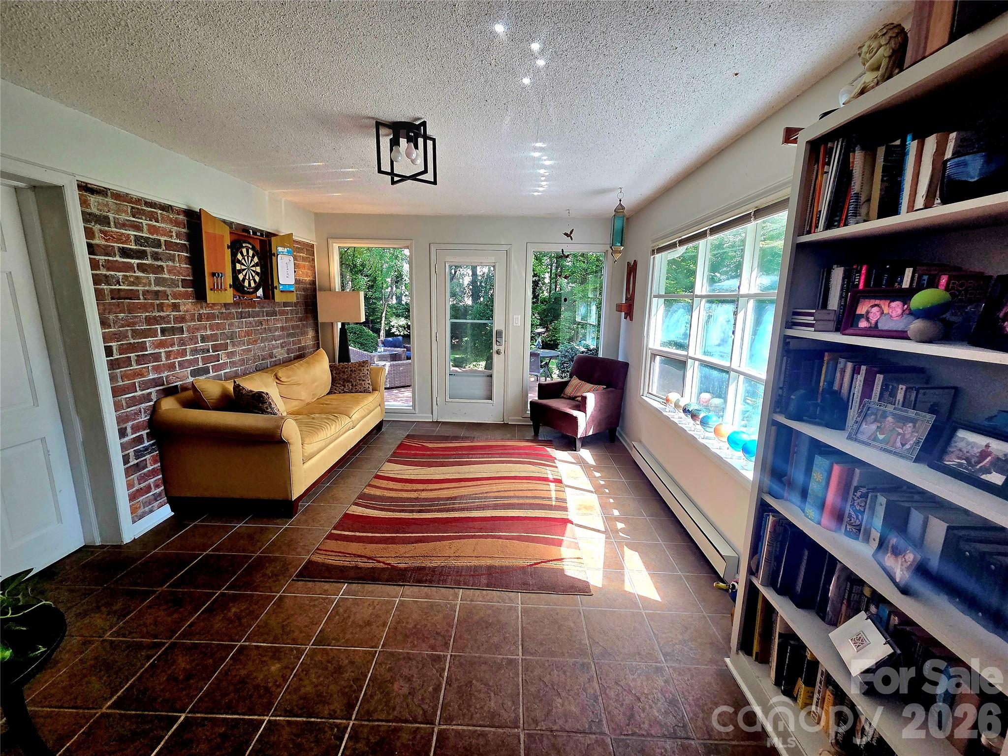 6123 Page Court — Charlotte
