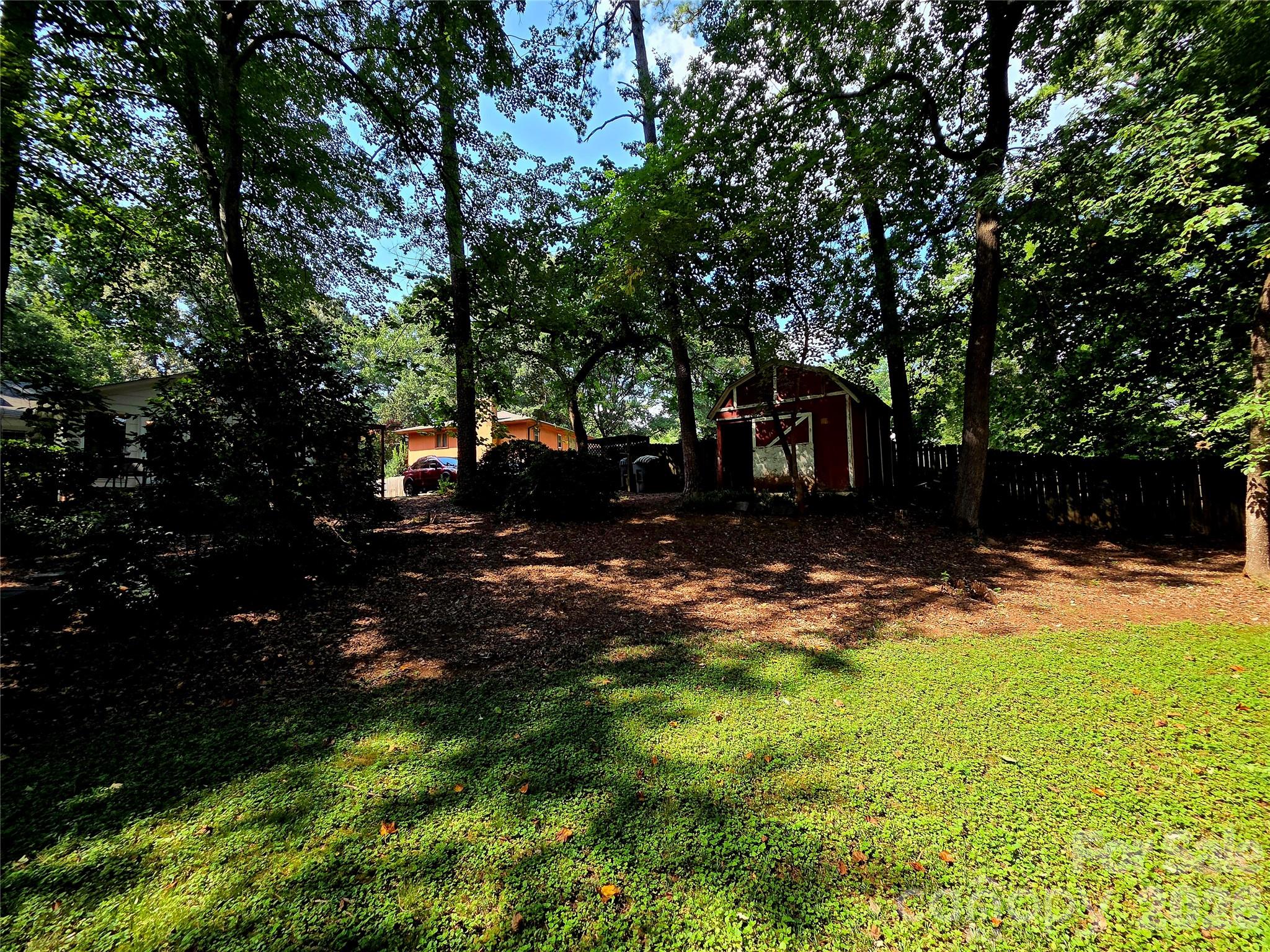 6123 Page Court — Charlotte