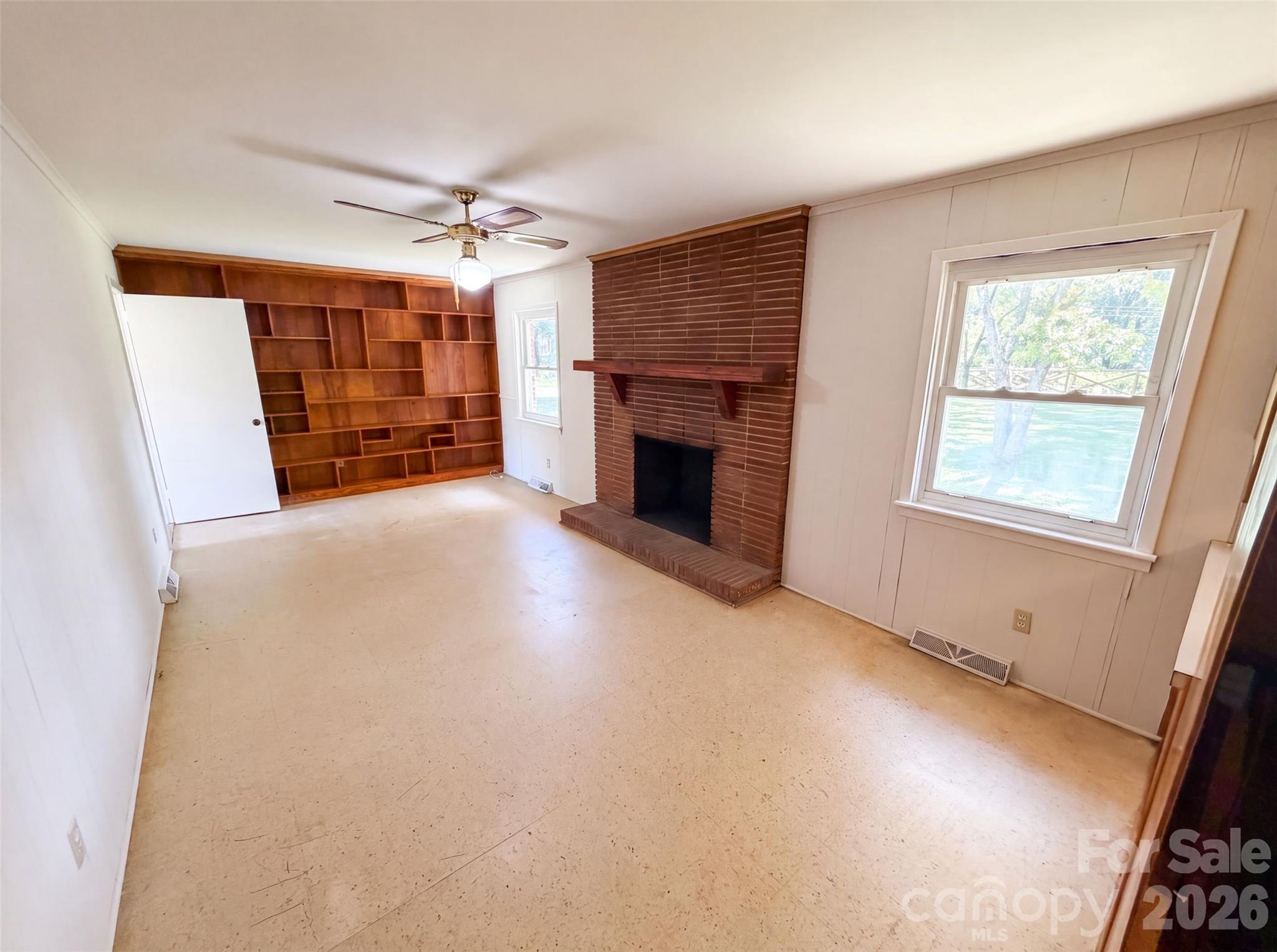 8901 Hood Road — Charlotte