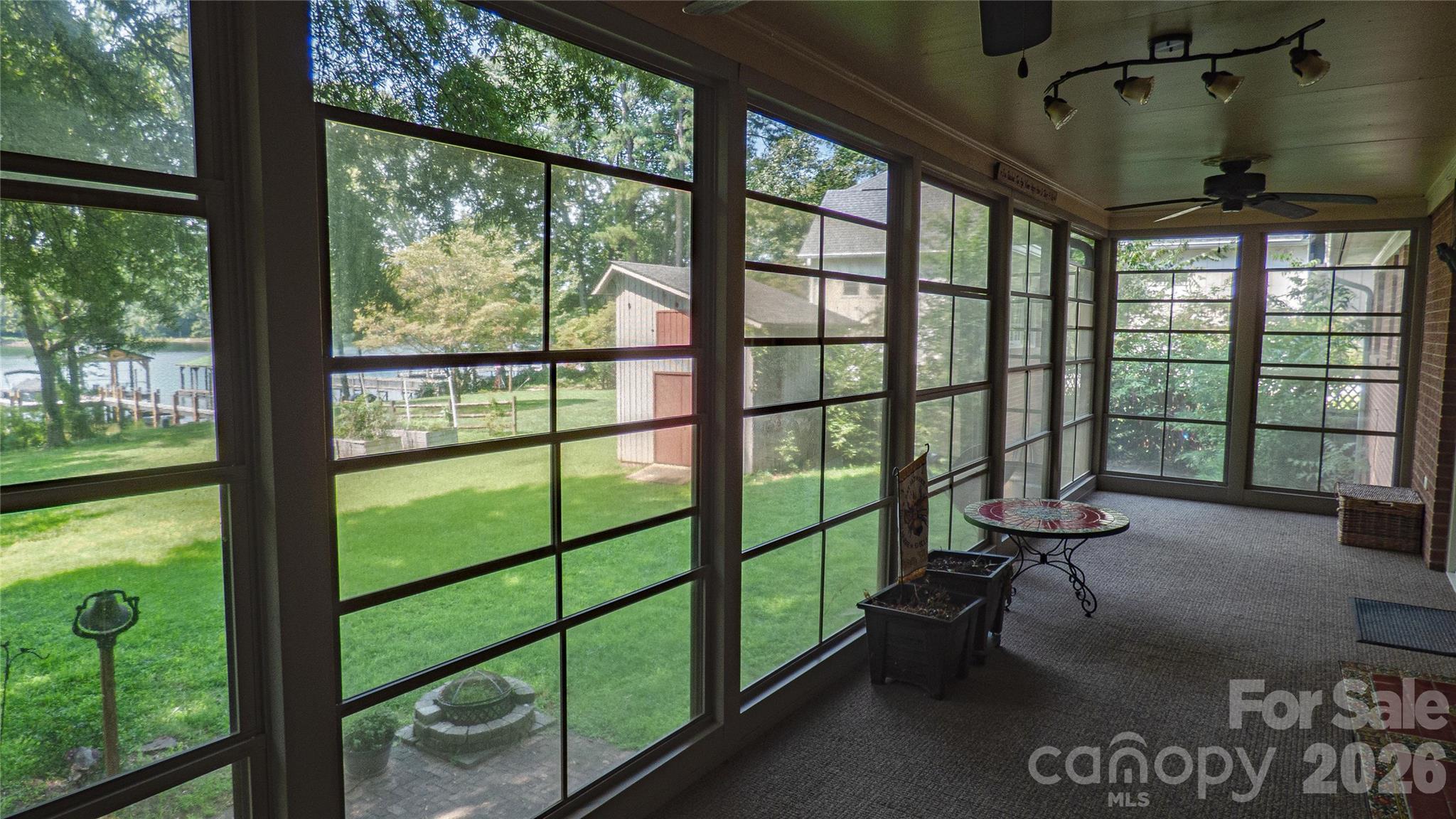 115 Rainbow Lane — Mooresville