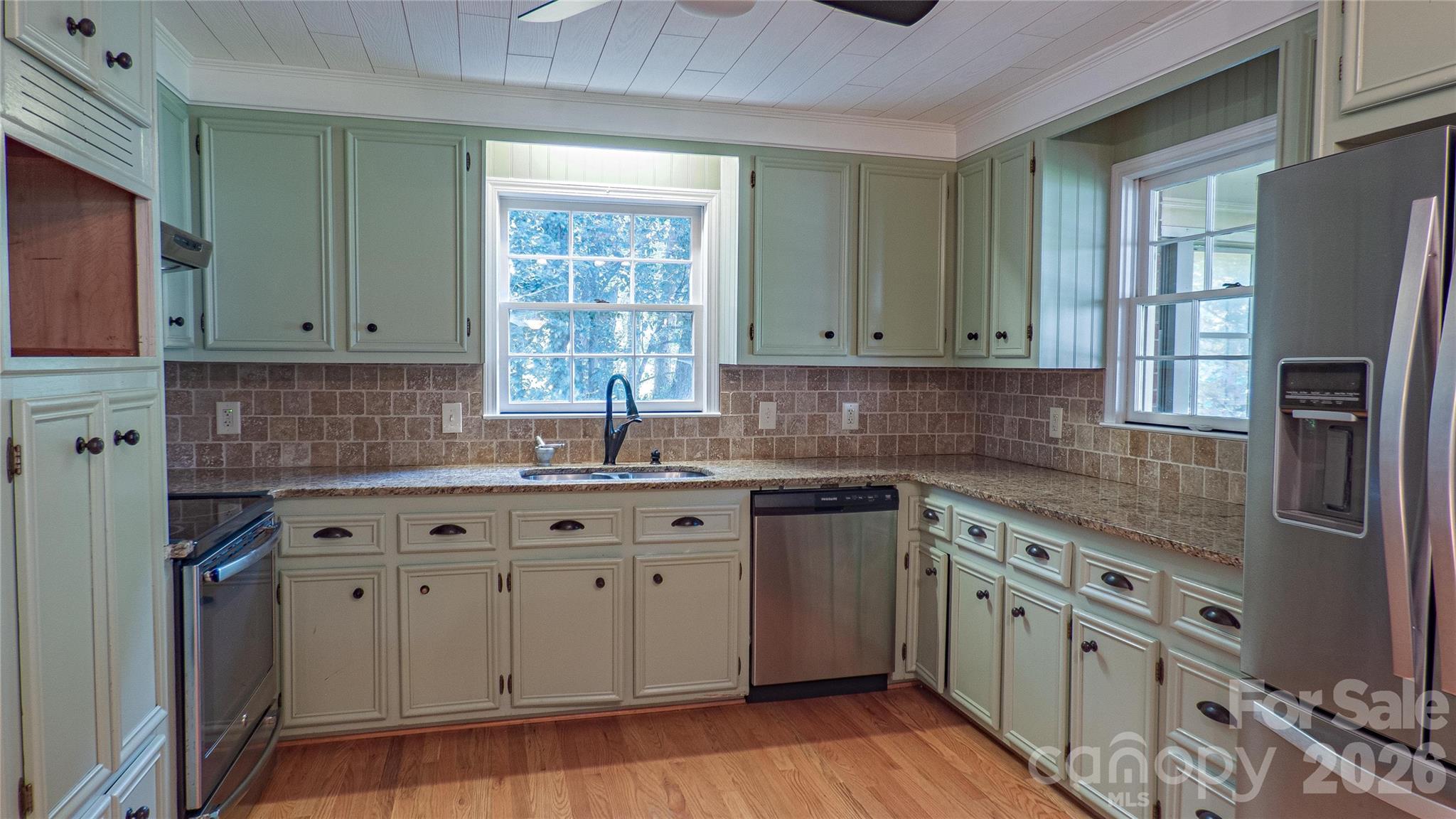 115 Rainbow Lane — Mooresville