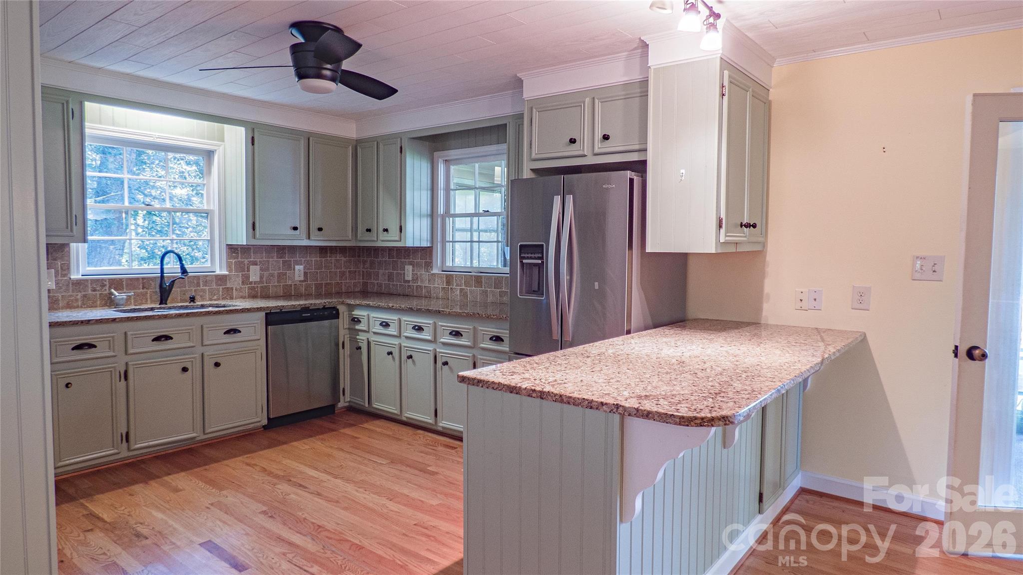 115 Rainbow Lane — Mooresville