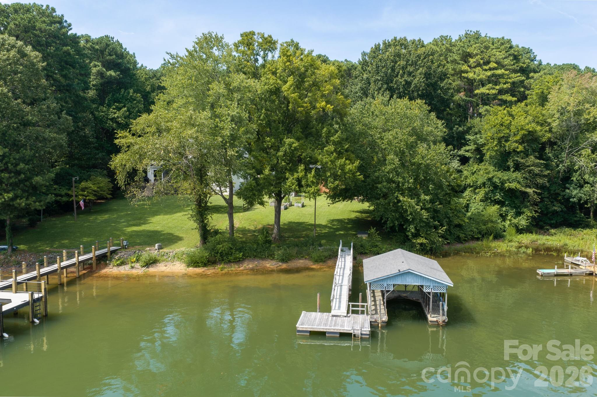 115 Rainbow Lane — Mooresville