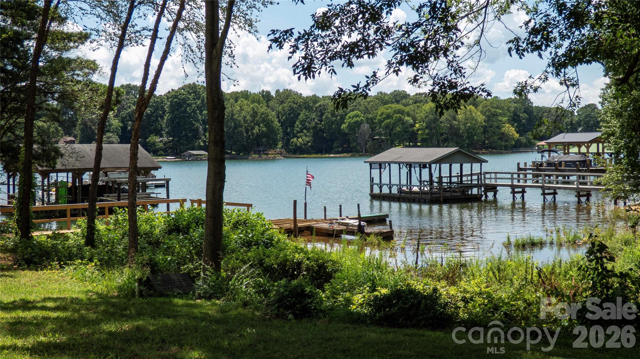 115 Rainbow Lane — Mooresville