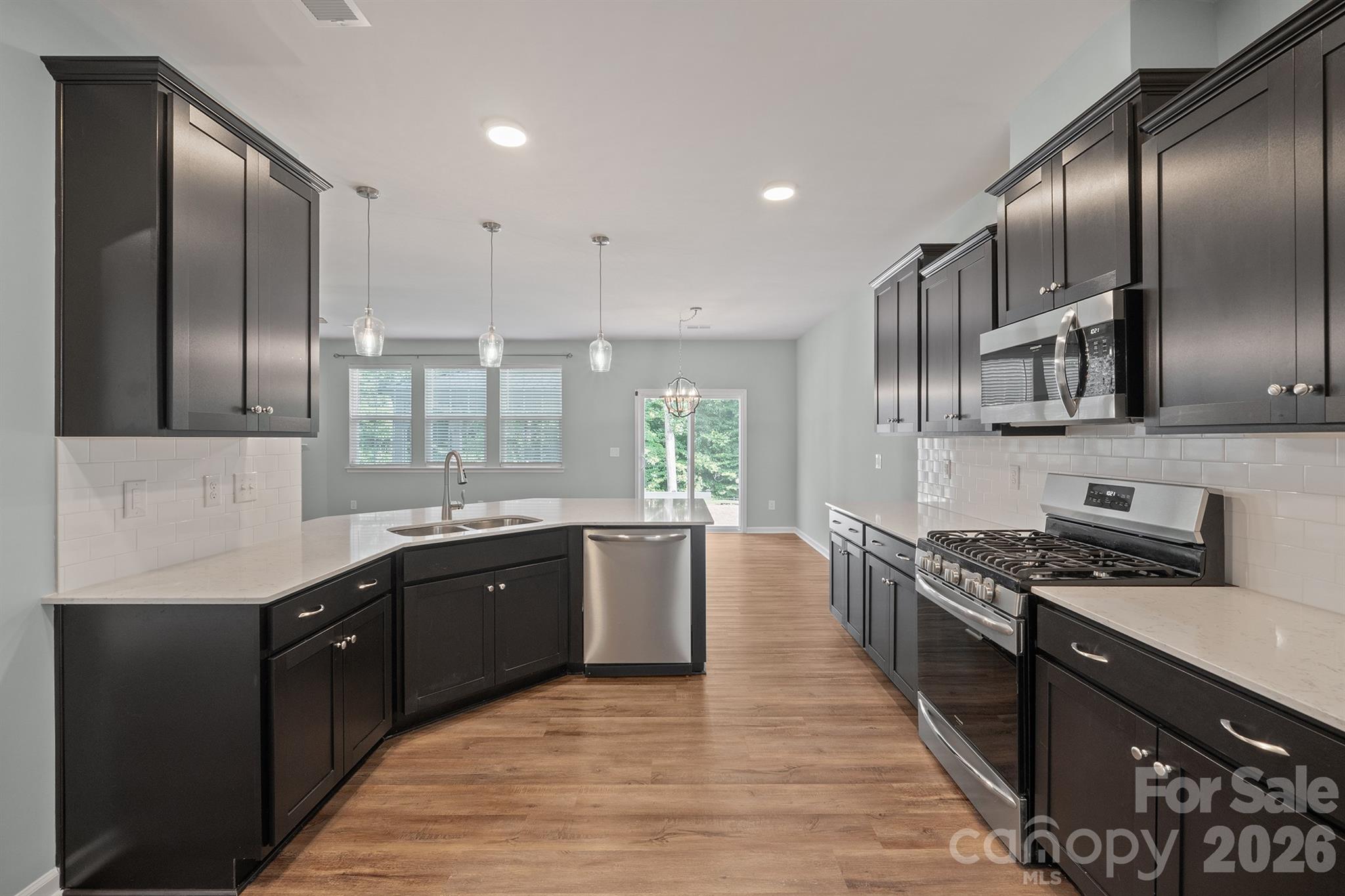 111 Lambeth Loop — Mooresville