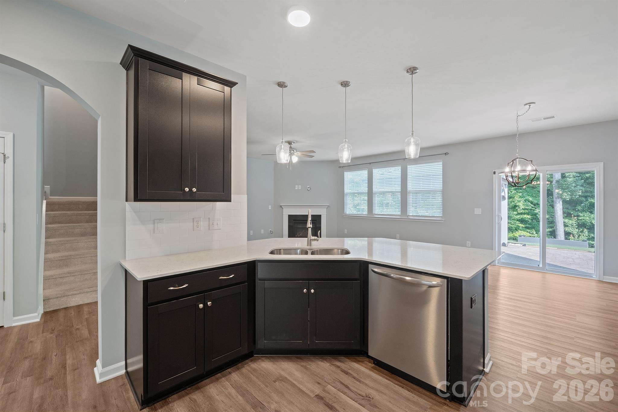 111 Lambeth Loop — Mooresville