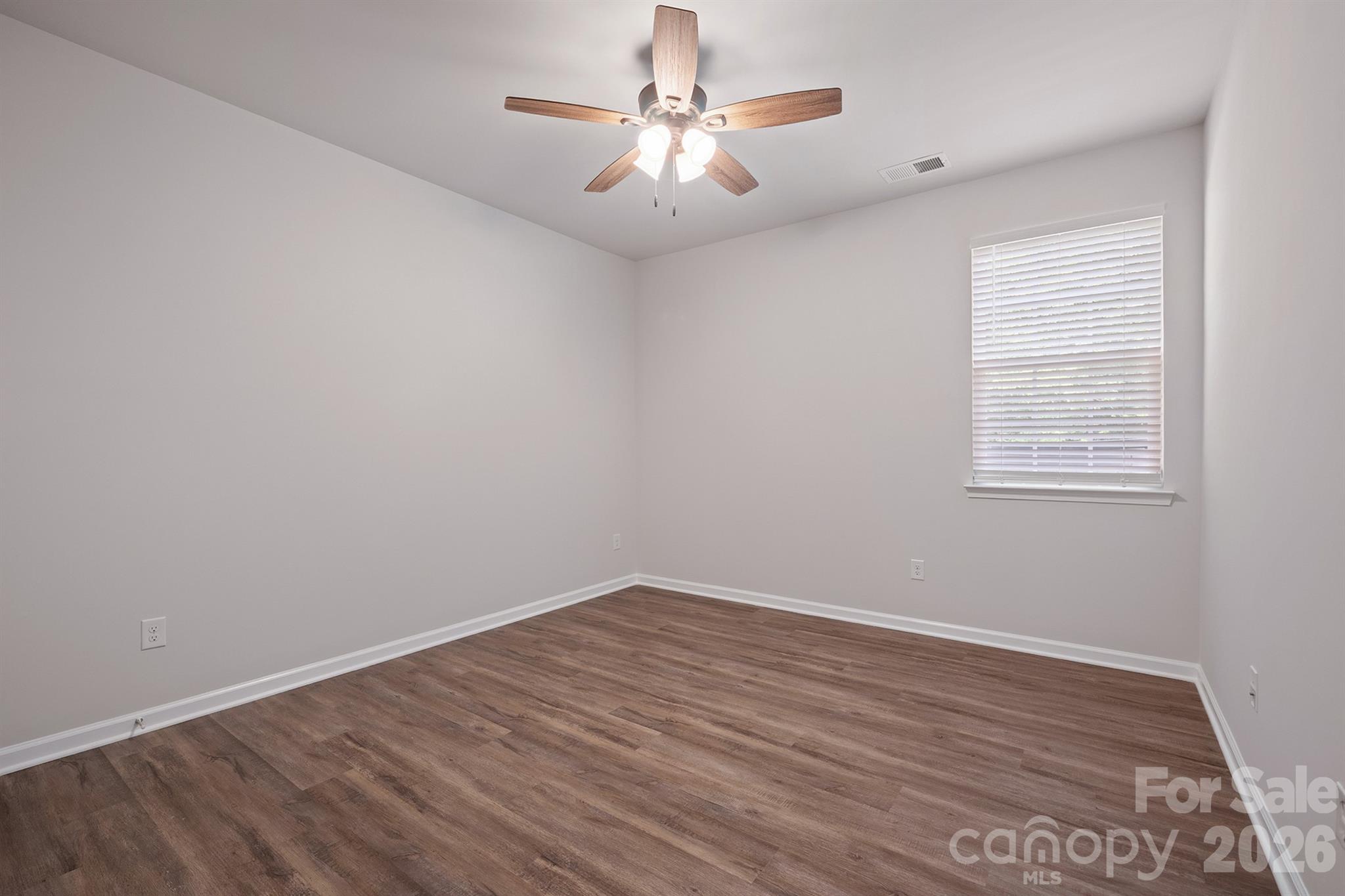 111 Lambeth Loop — Mooresville