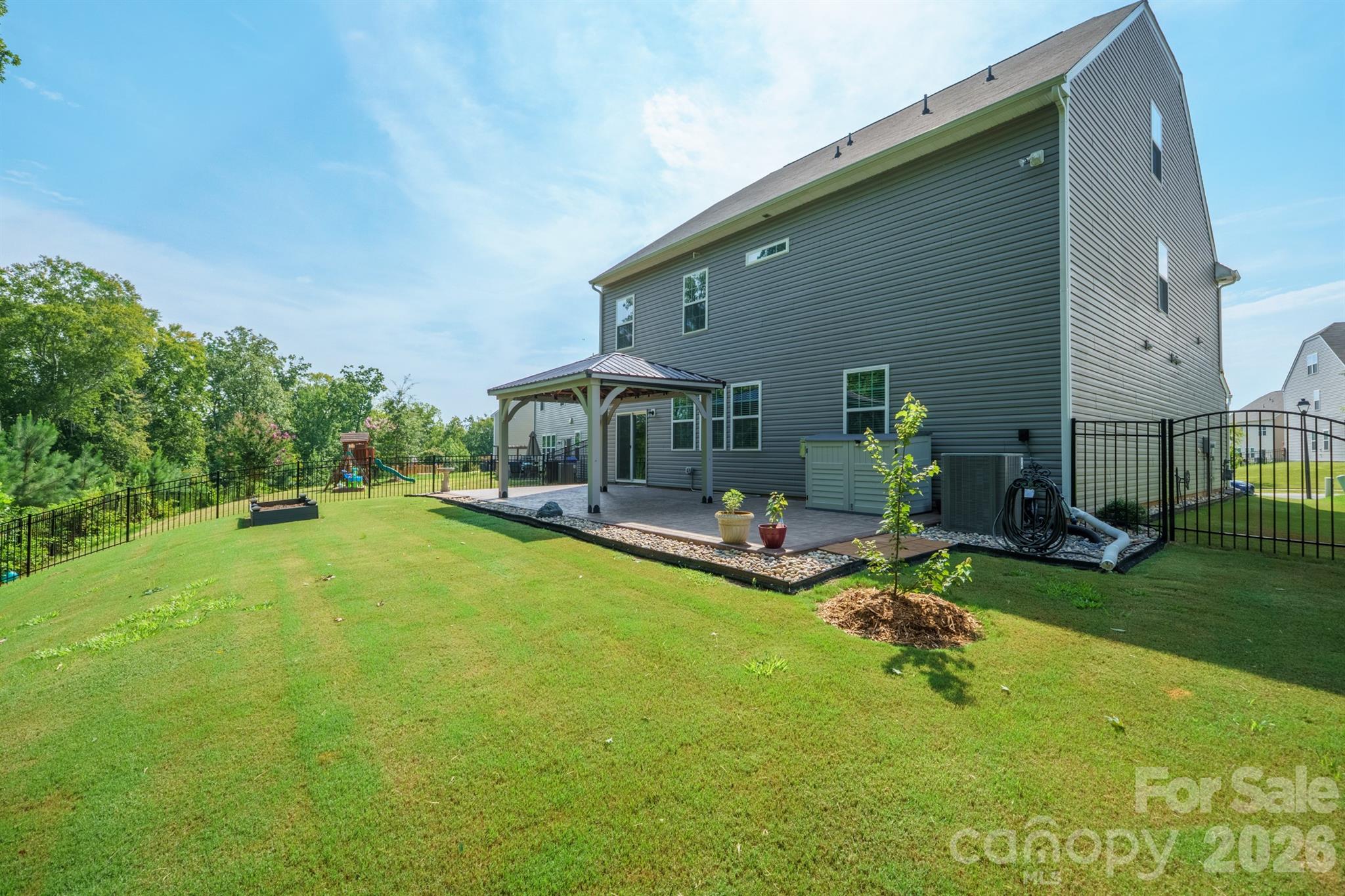 111 Lambeth Loop — Mooresville