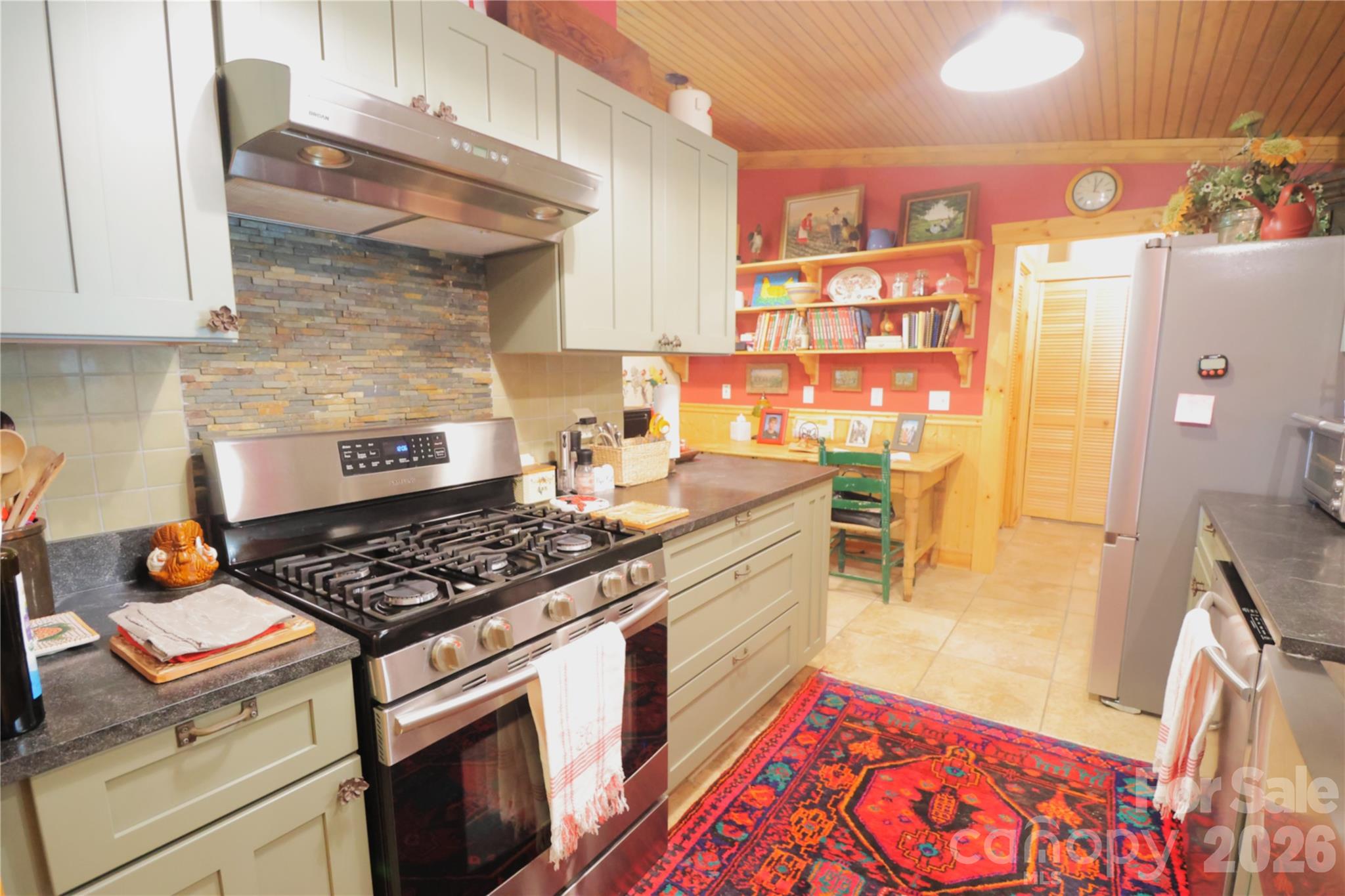 141 Owl Haven Lane — Cedar Mountain