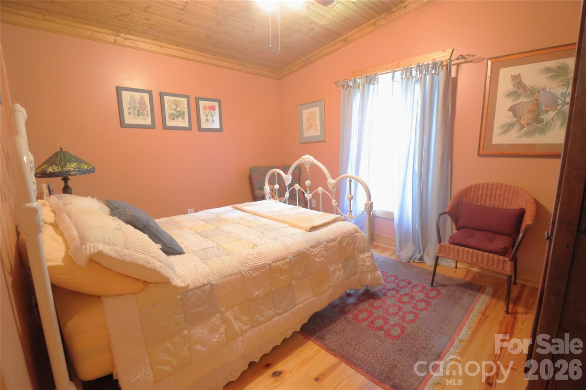 141 Owl Haven Lane — Cedar Mountain