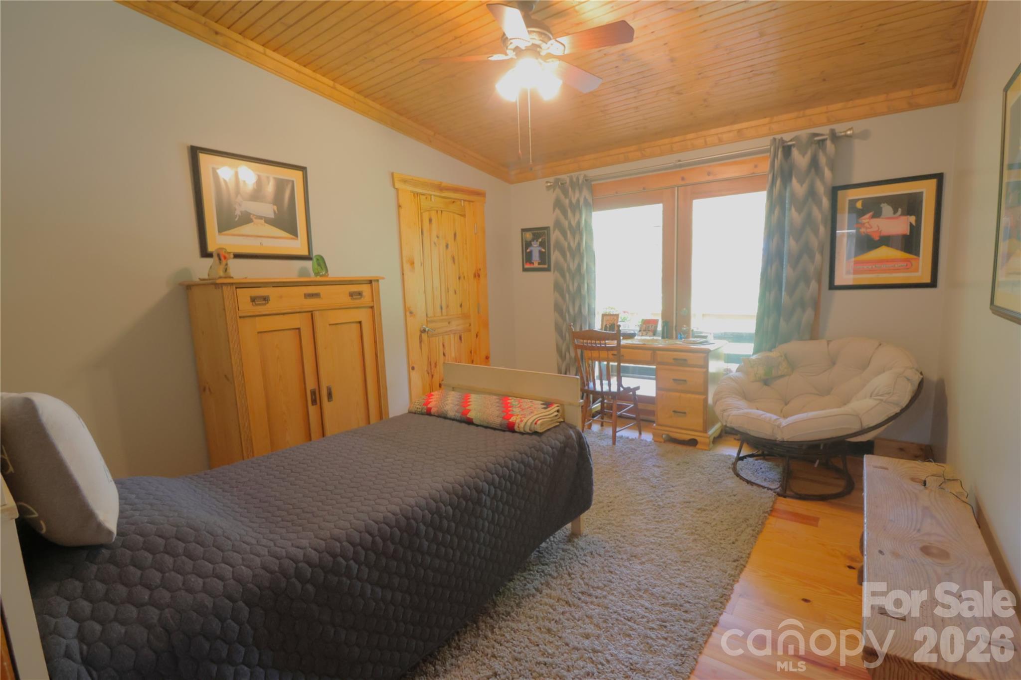 141 Owl Haven Lane — Cedar Mountain