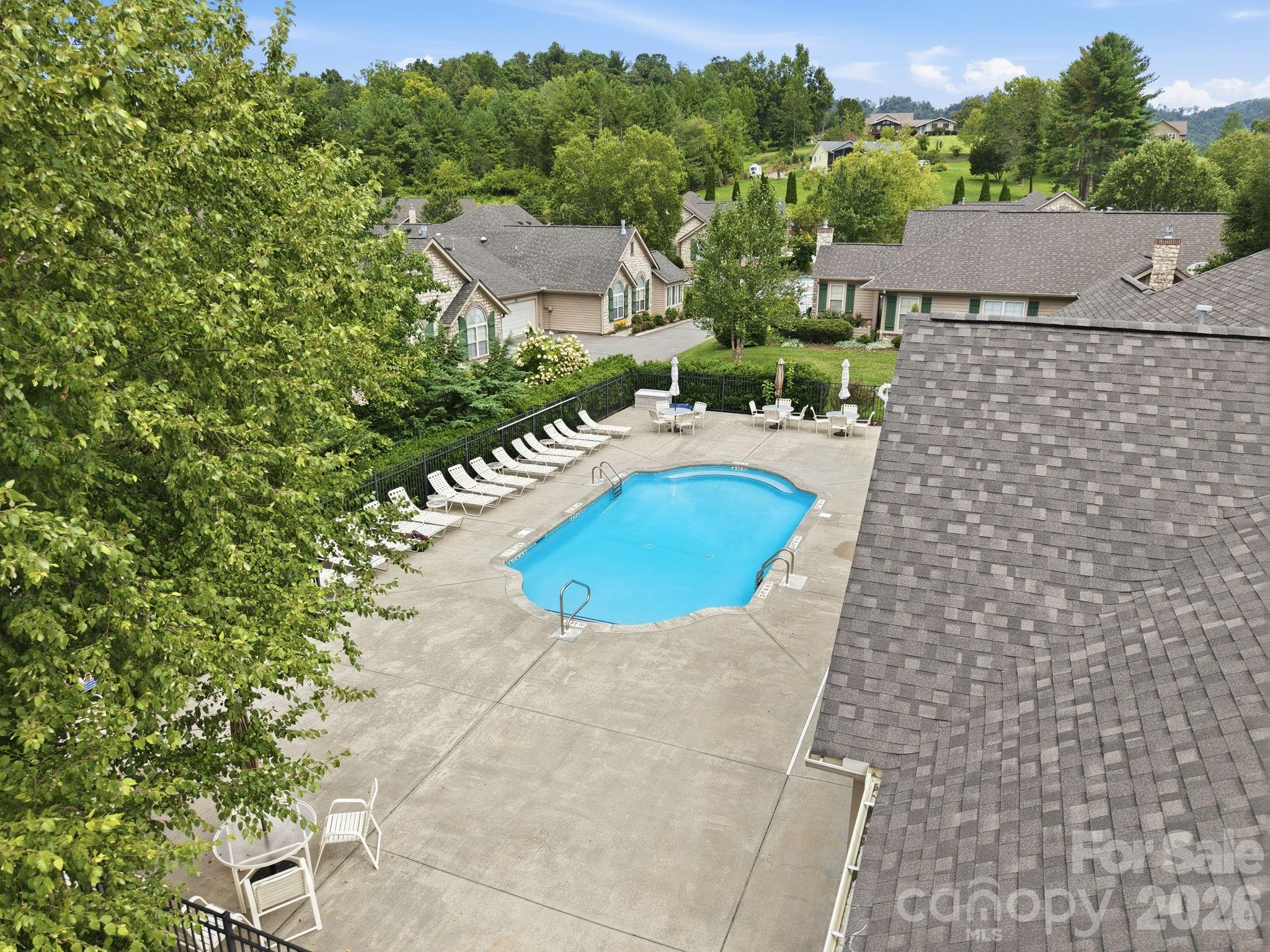 98 Mountain Meadow Circle — Weaverville