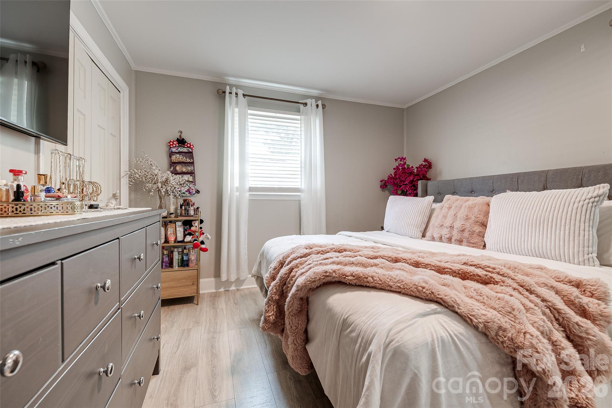 531 Stilwell Oaks Circle — Charlotte