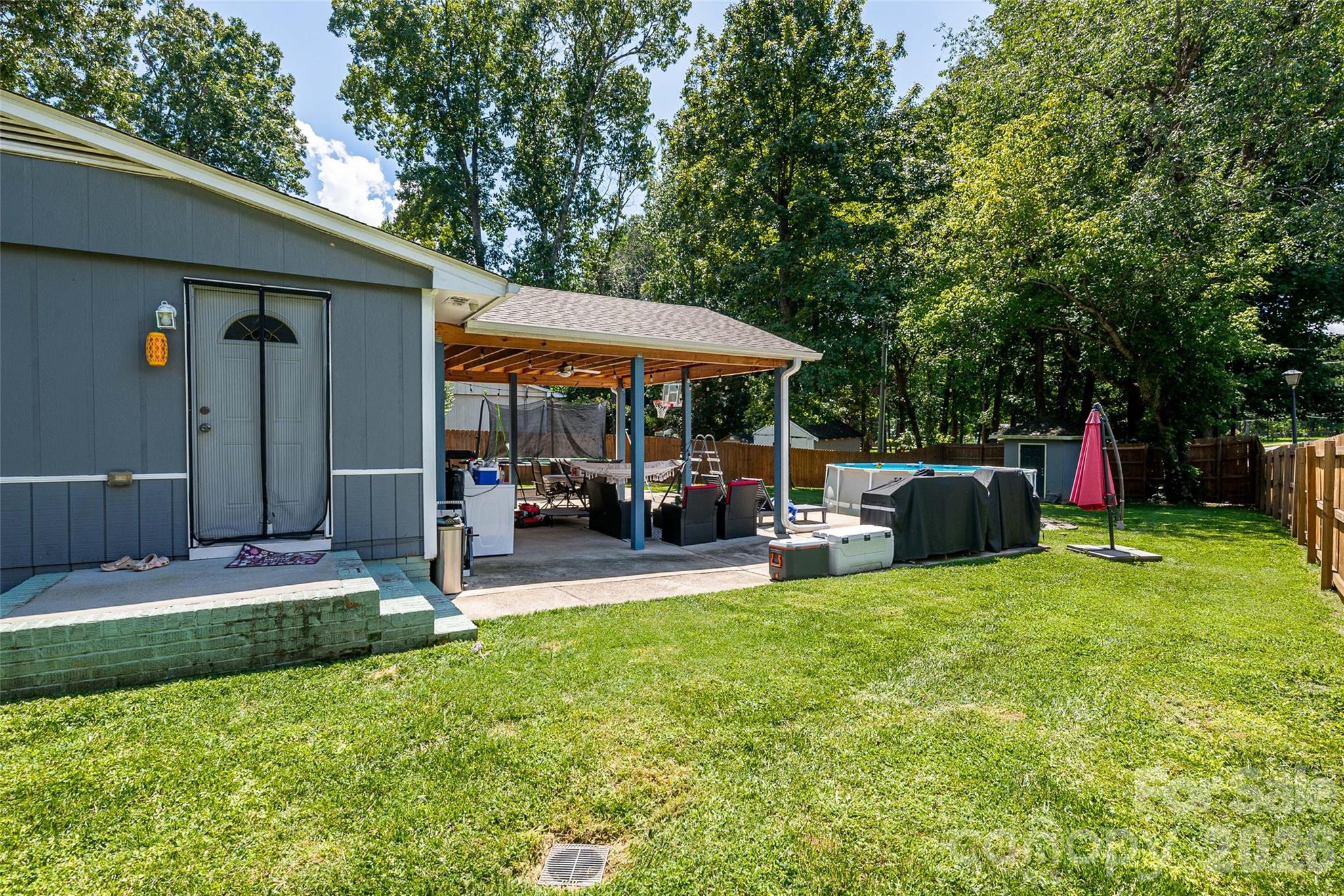 531 Stilwell Oaks Circle — Charlotte