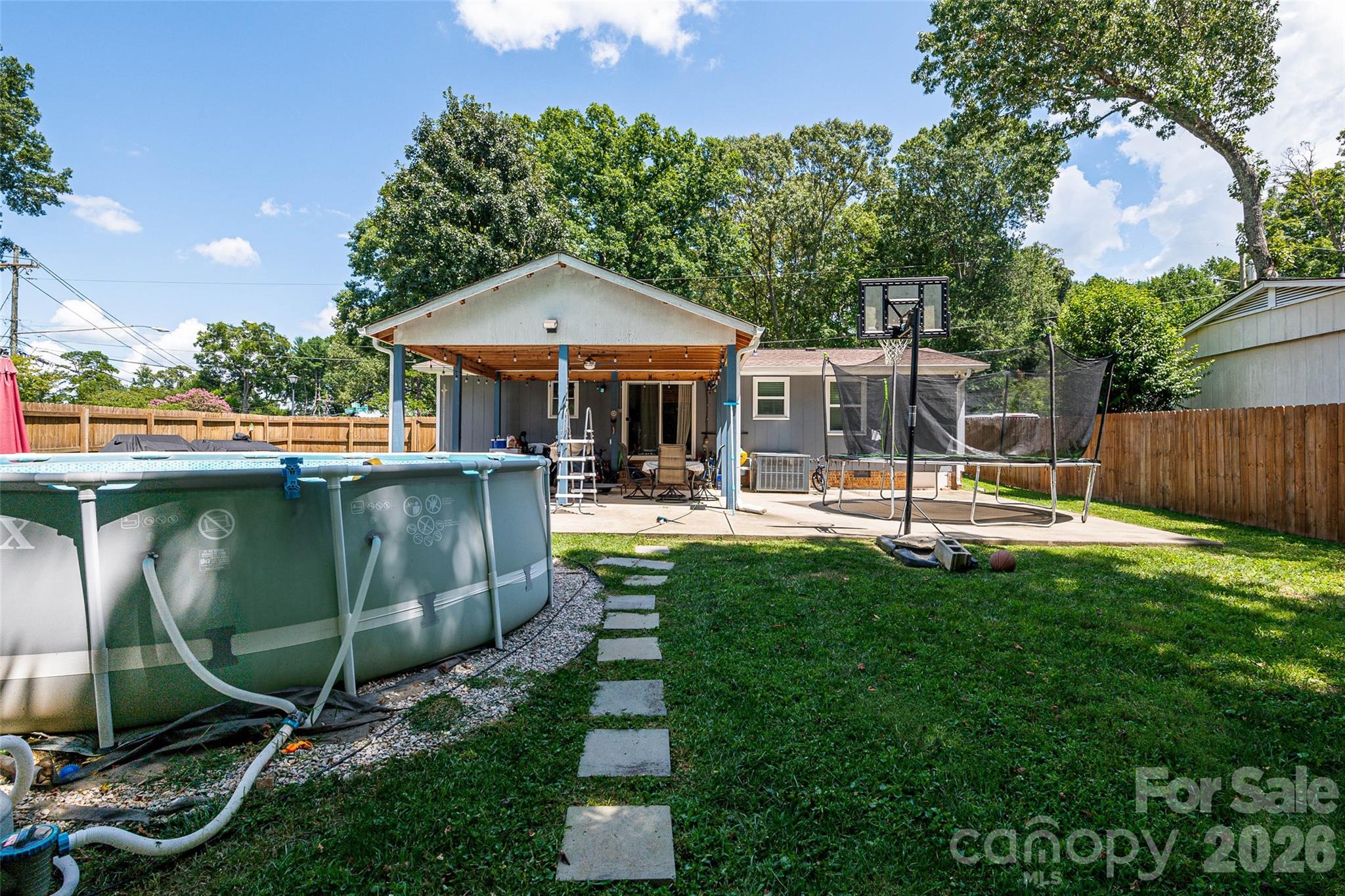531 Stilwell Oaks Circle — Charlotte