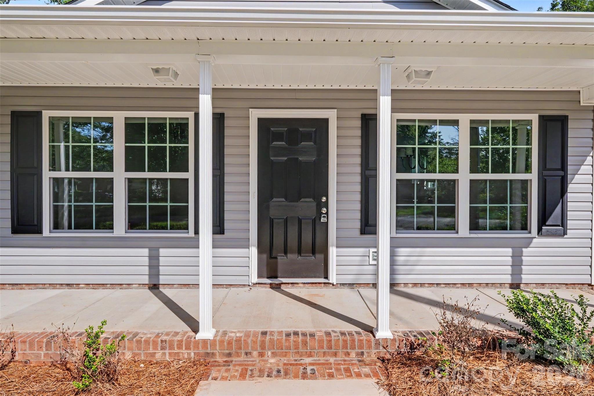 1128 Haynes Street — Rock Hill