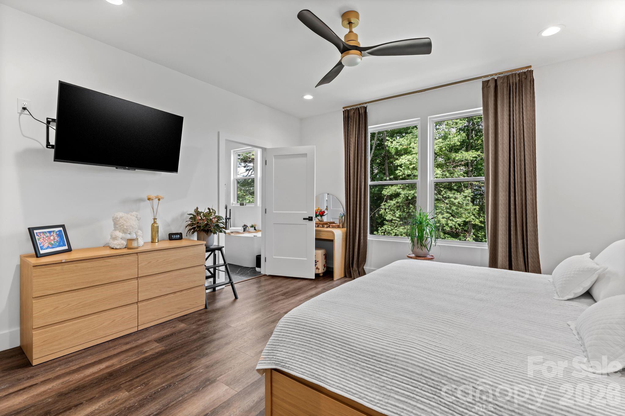 49 Timber Moss Drive — Asheville