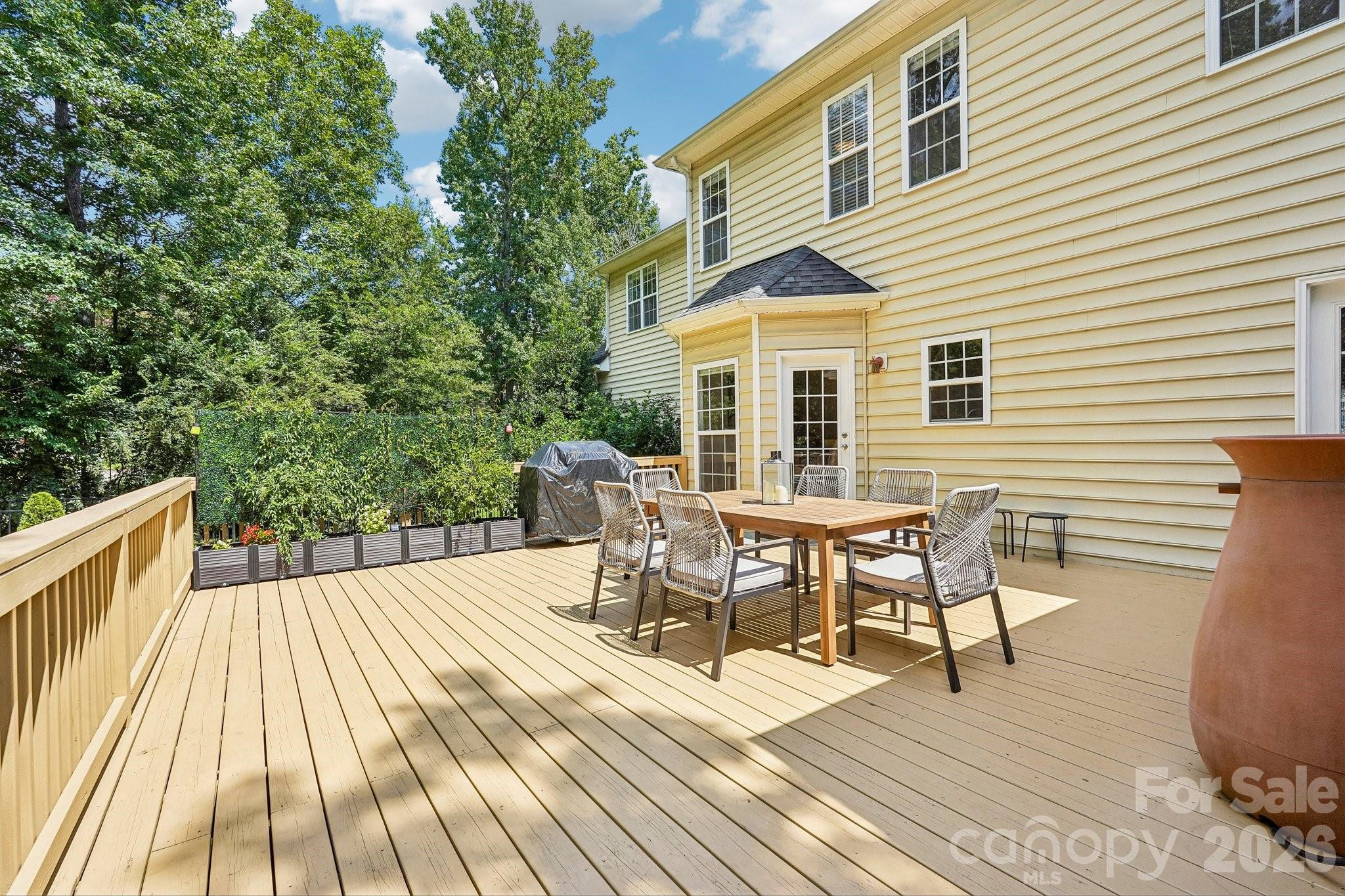 10823 Persimmon Creek Drive — Charlotte