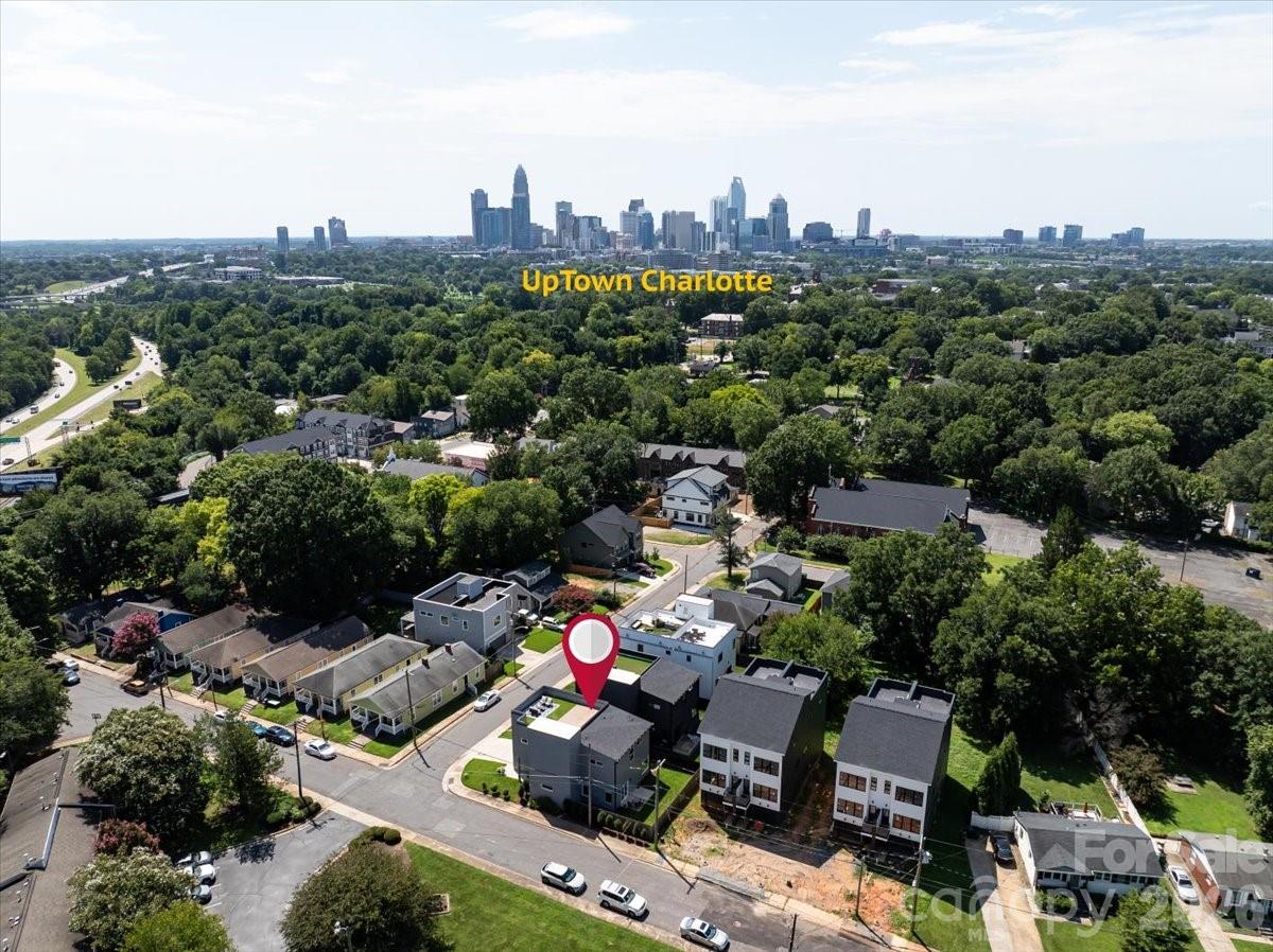 621 Campus Street — Charlotte