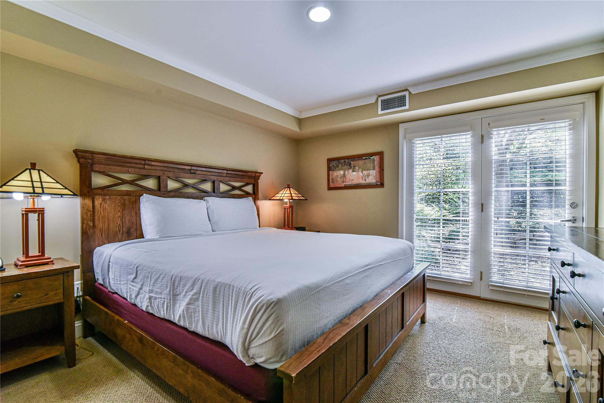 211 Bowling Park Road — Asheville