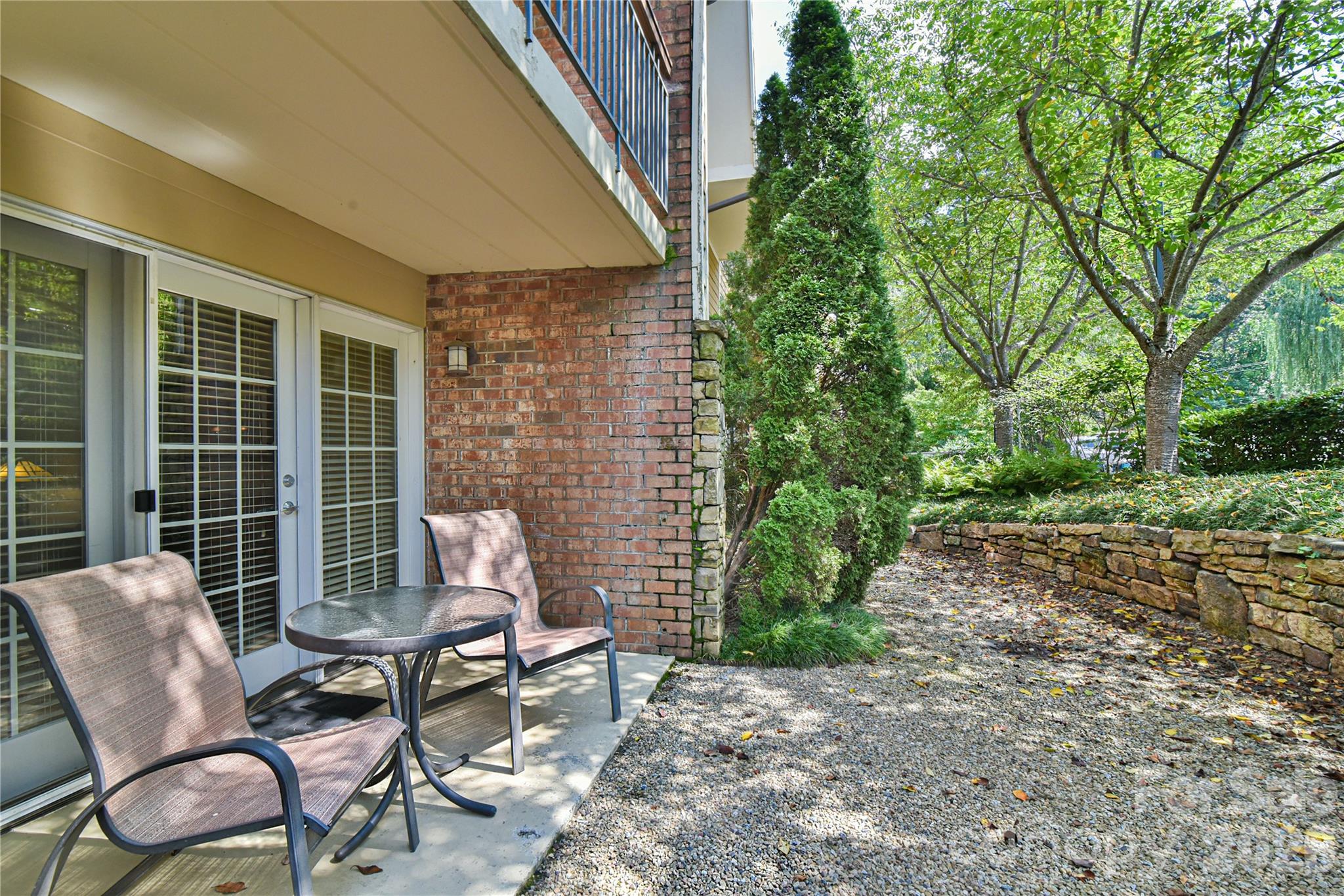 211 Bowling Park Road — Asheville