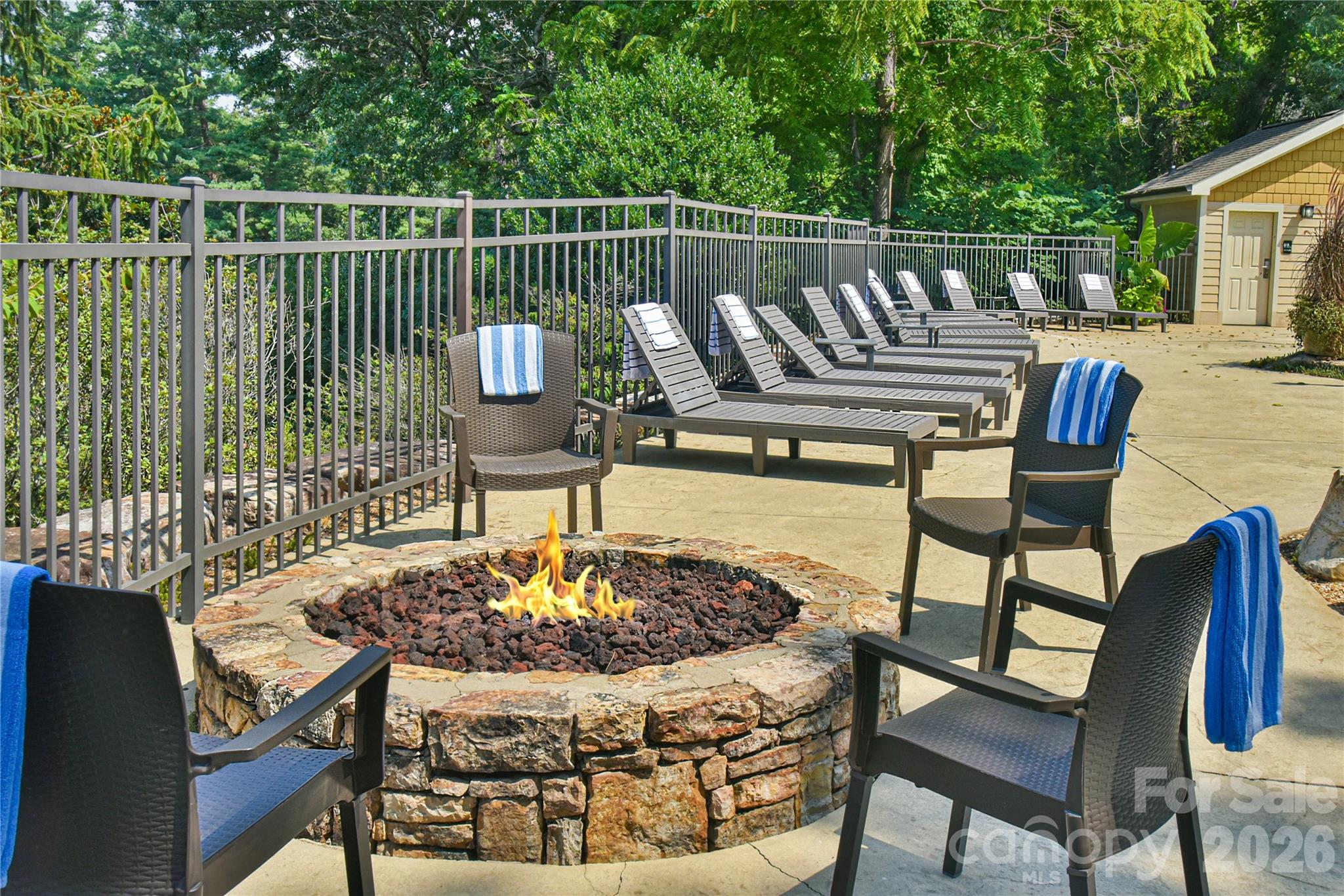 211 Bowling Park Road — Asheville