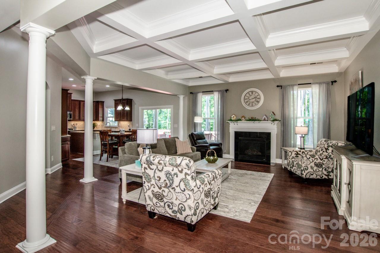 197 Chaska Loop — Troutman