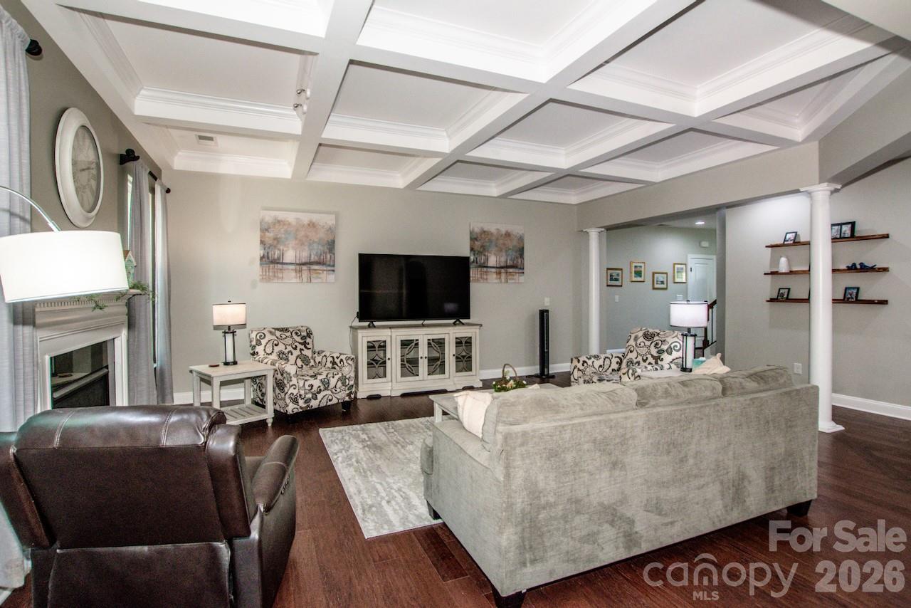 197 Chaska Loop — Troutman
