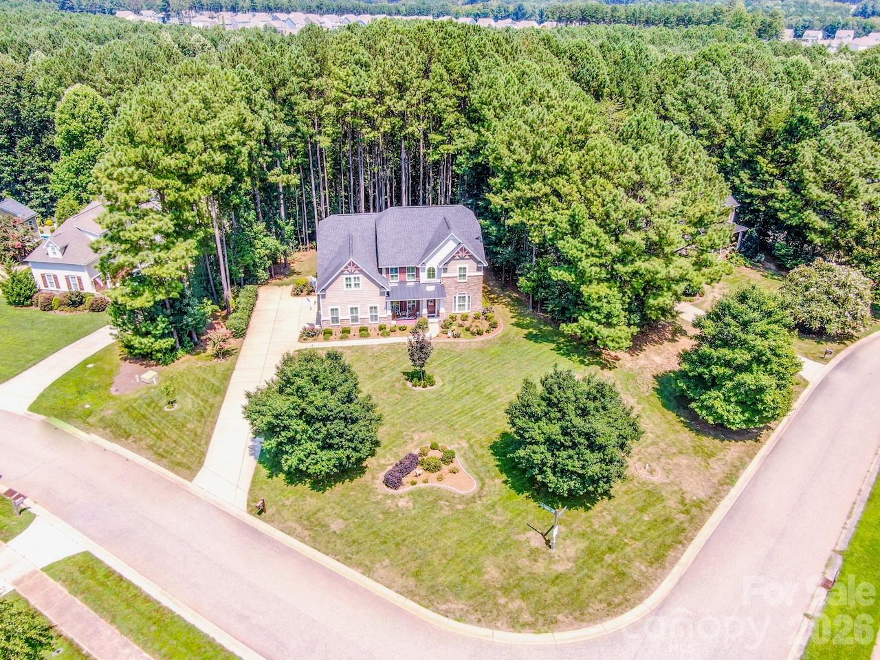 197 Chaska Loop — Troutman