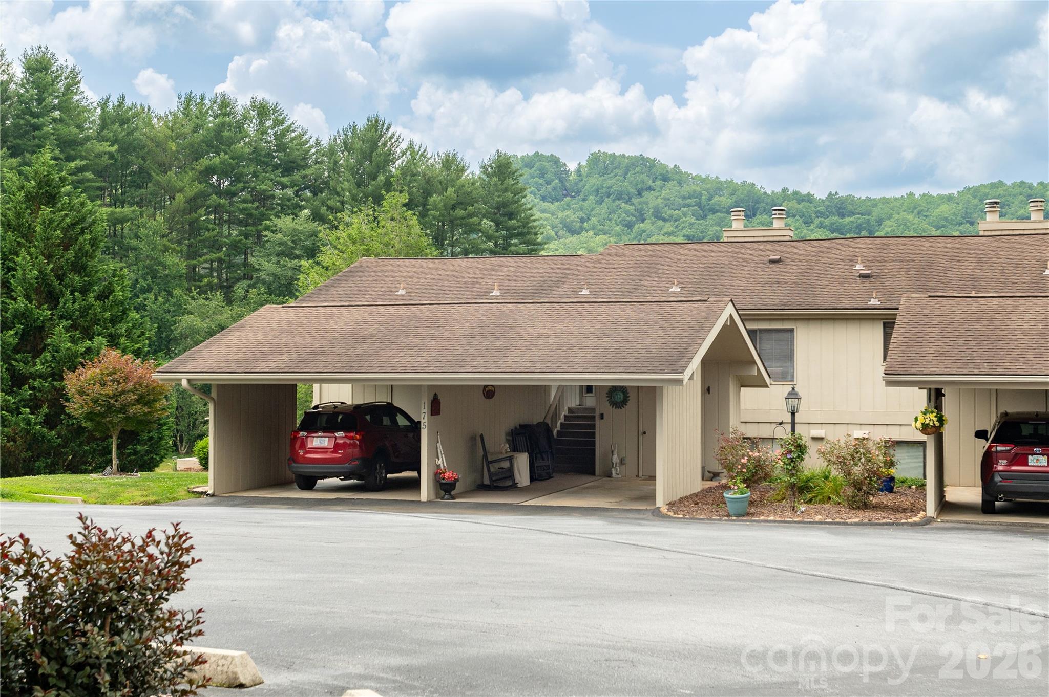 175 Glen Cannon Point #2 — Pisgah Forest
