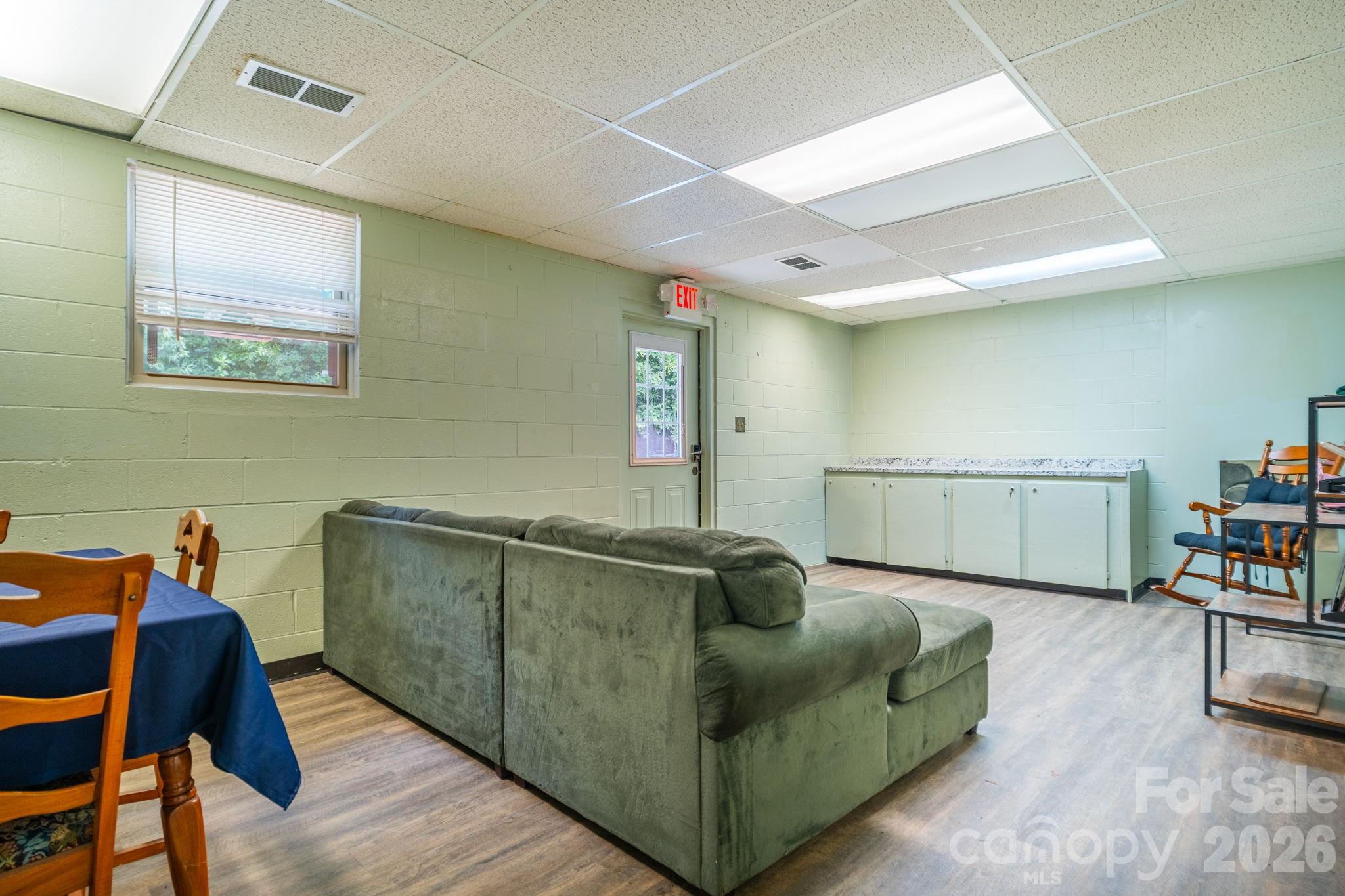 236 Textile Avenue — Spindale