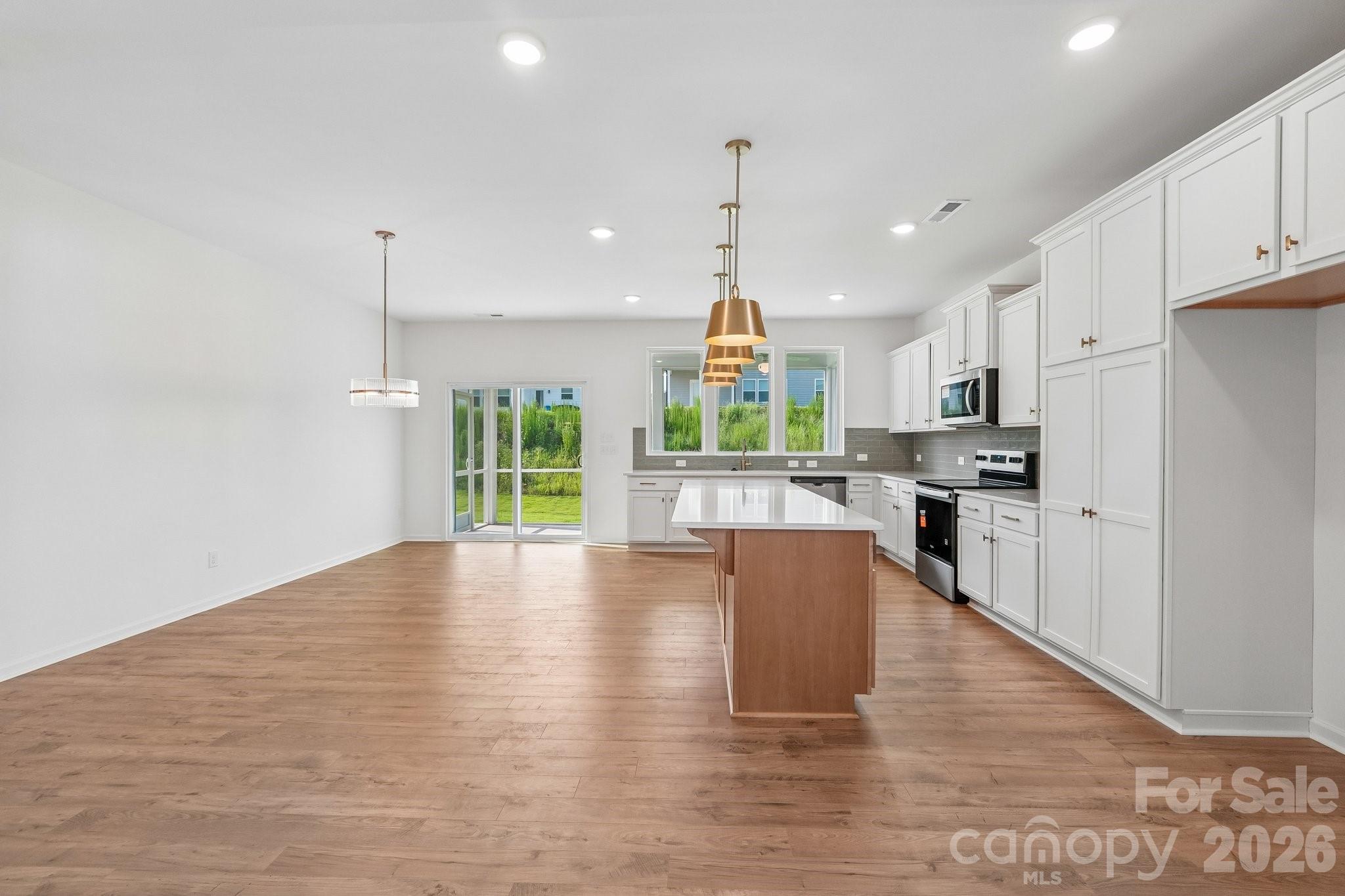 527 Gentle Bend Cove #269b — Locust