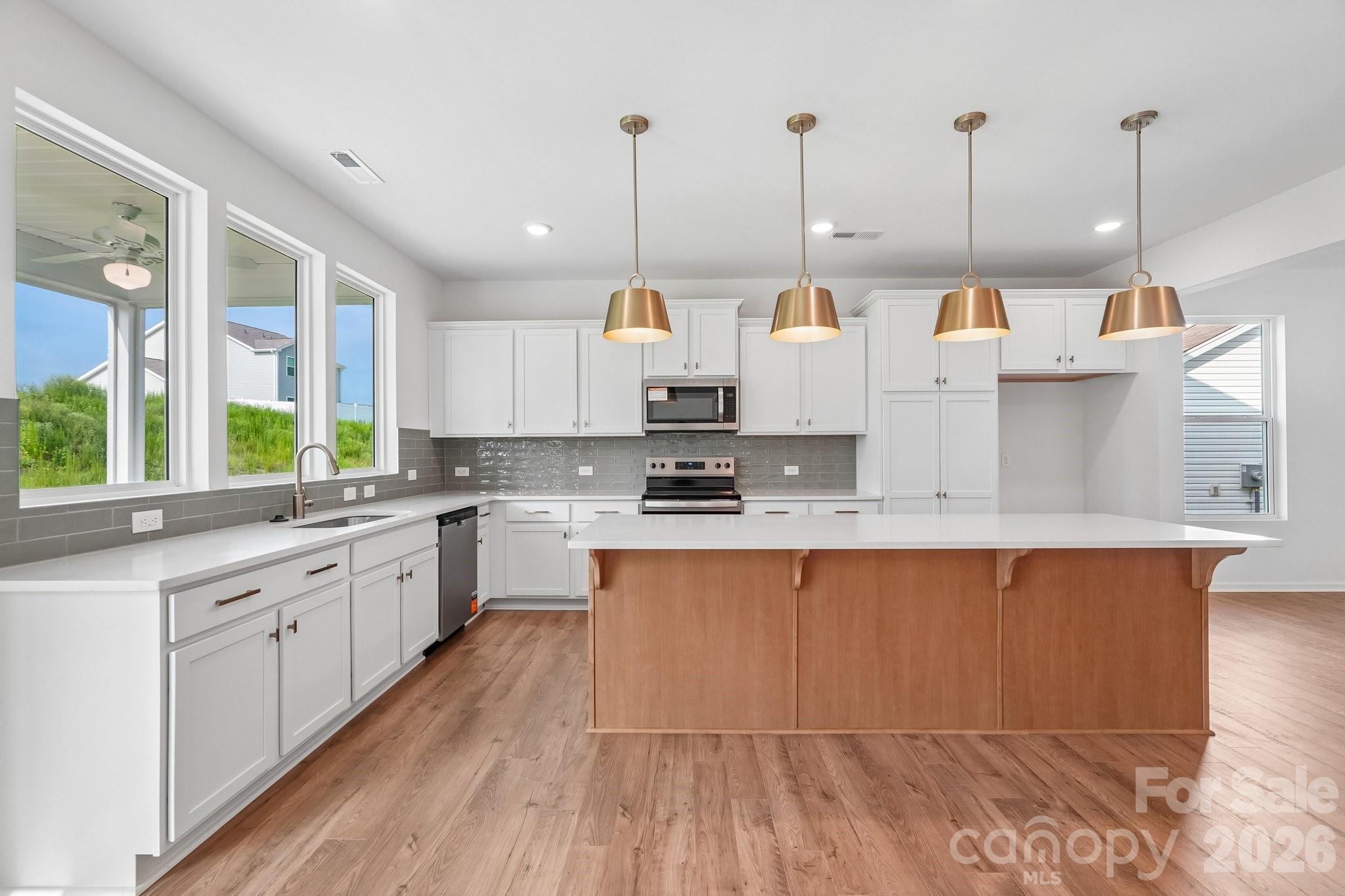 527 Gentle Bend Cove #269b — Locust