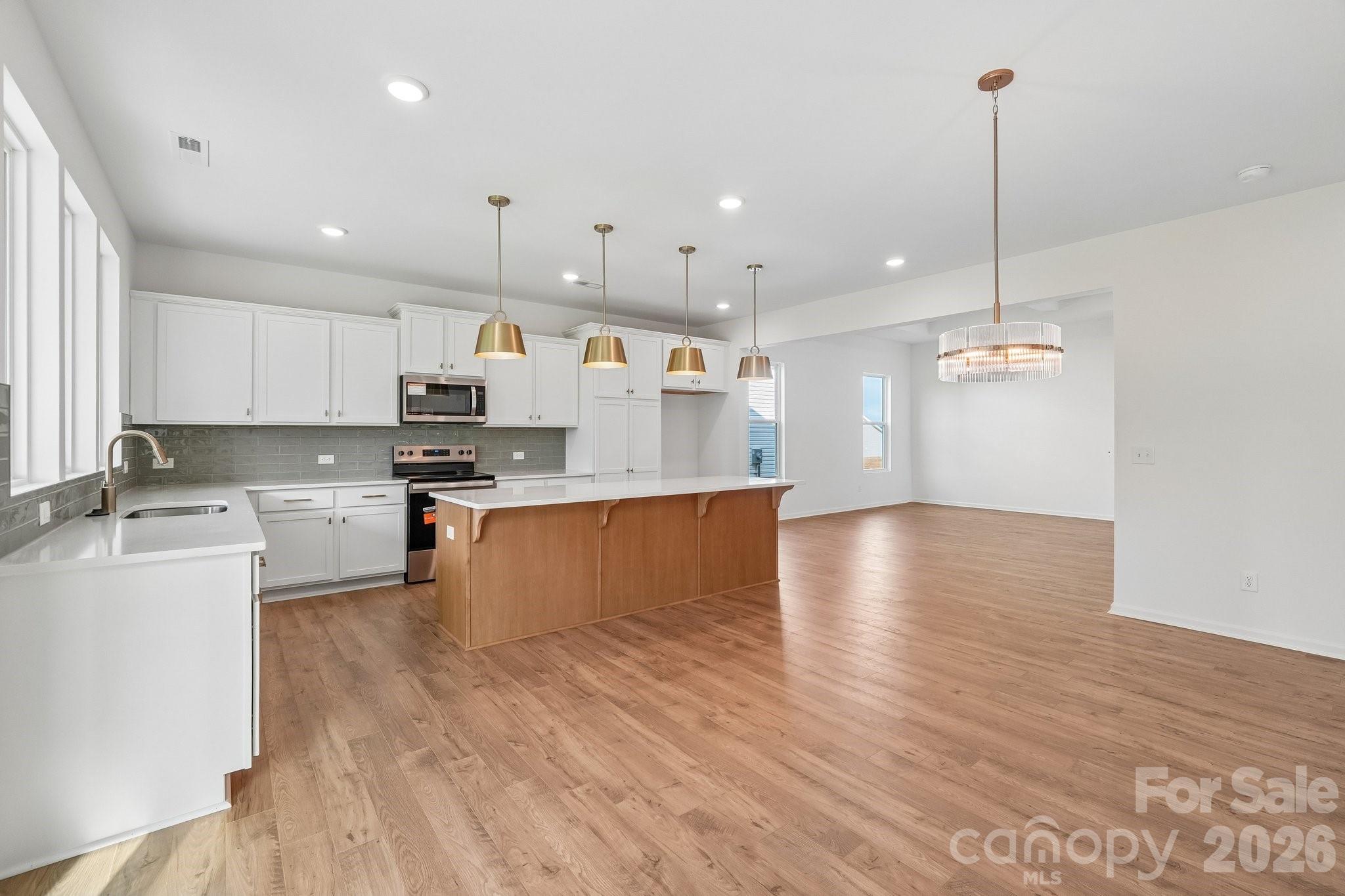 527 Gentle Bend Cove #269b — Locust