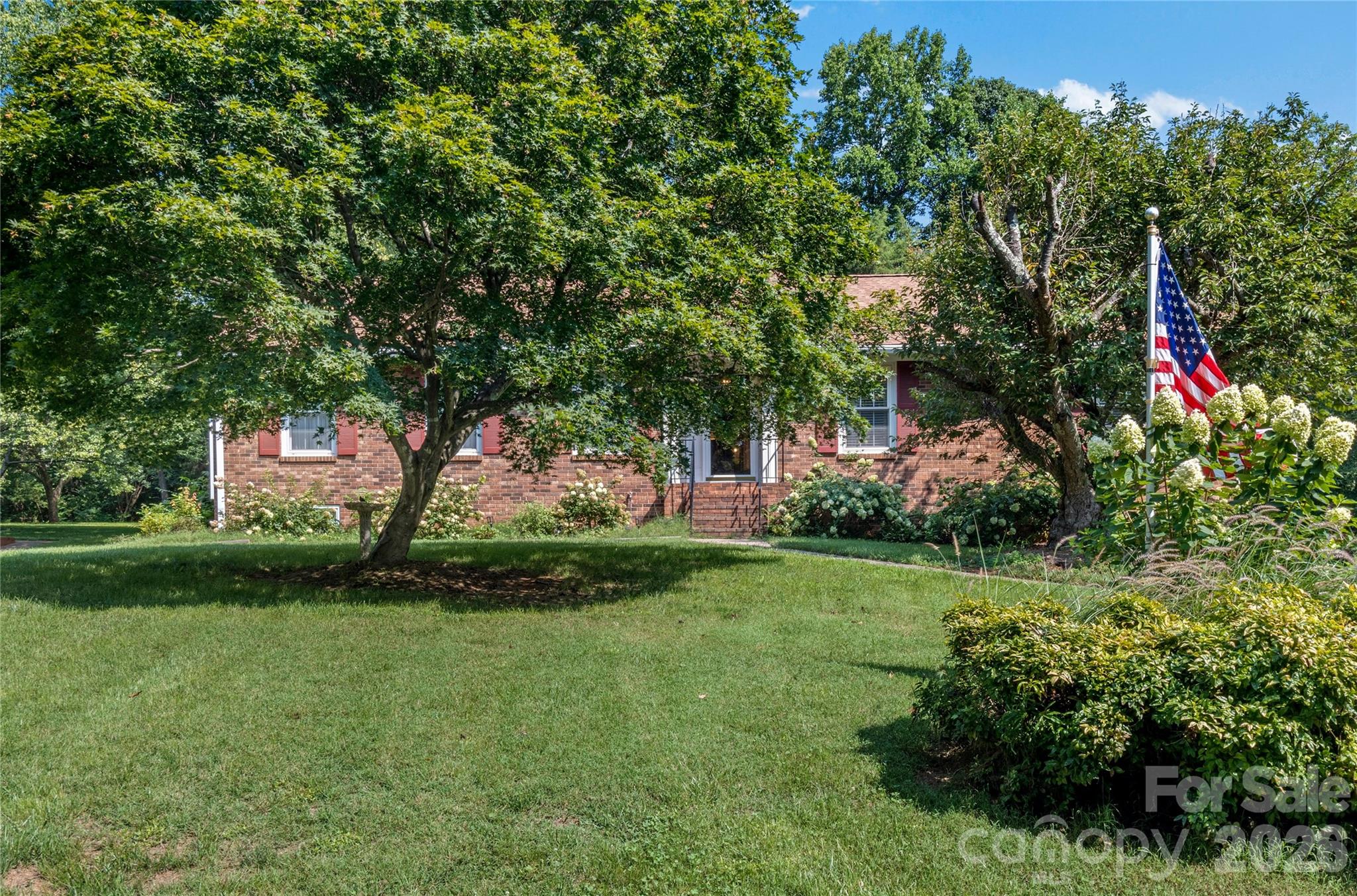 145 Stanwell Court — Clemmons