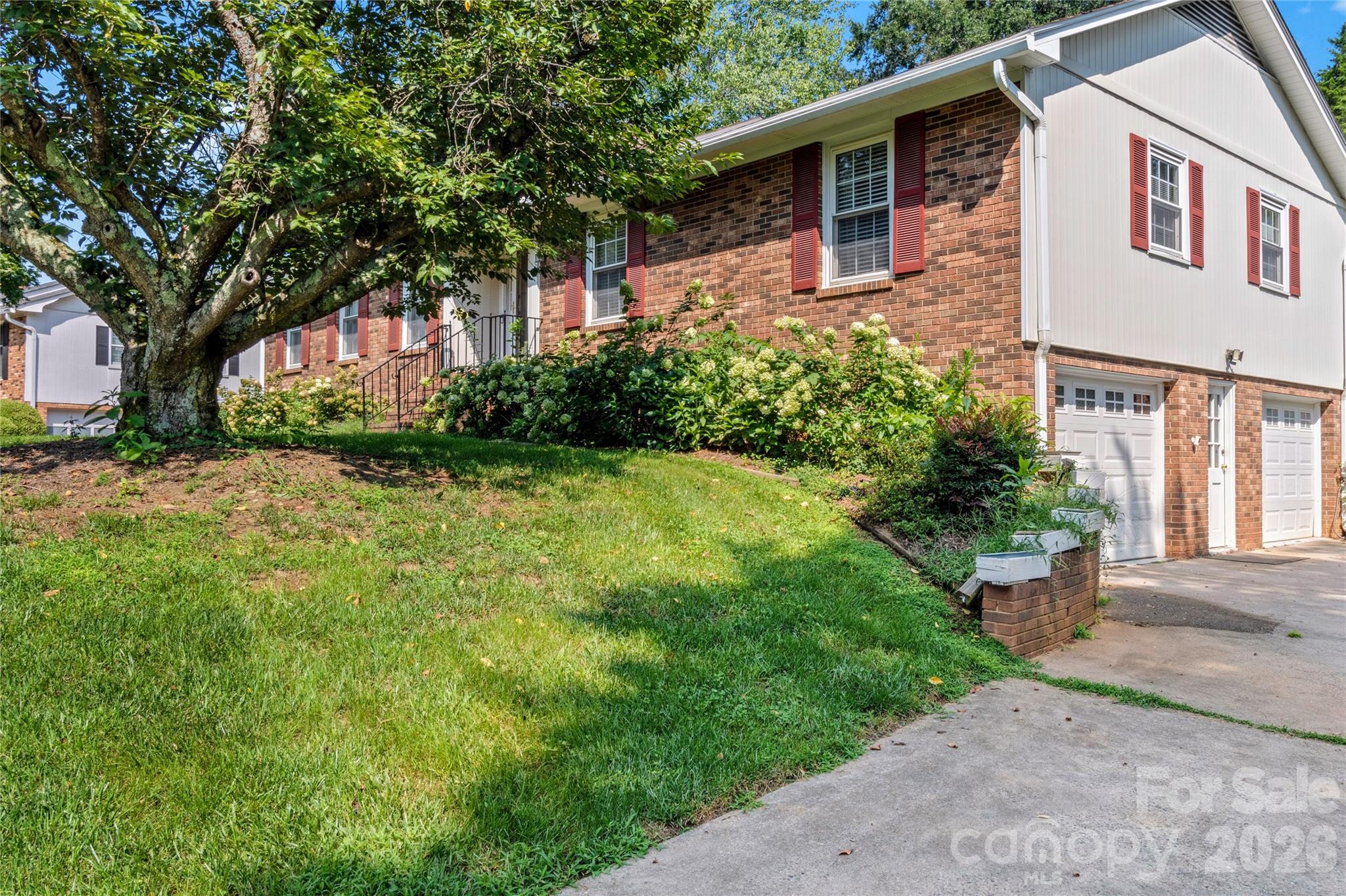 145 Stanwell Court — Clemmons