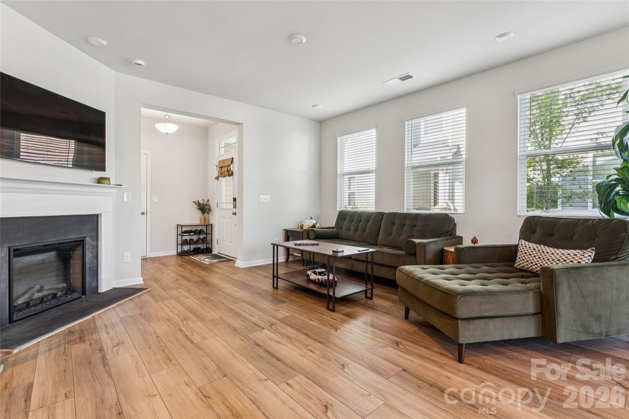 5119 Carrick Street — Charlotte
