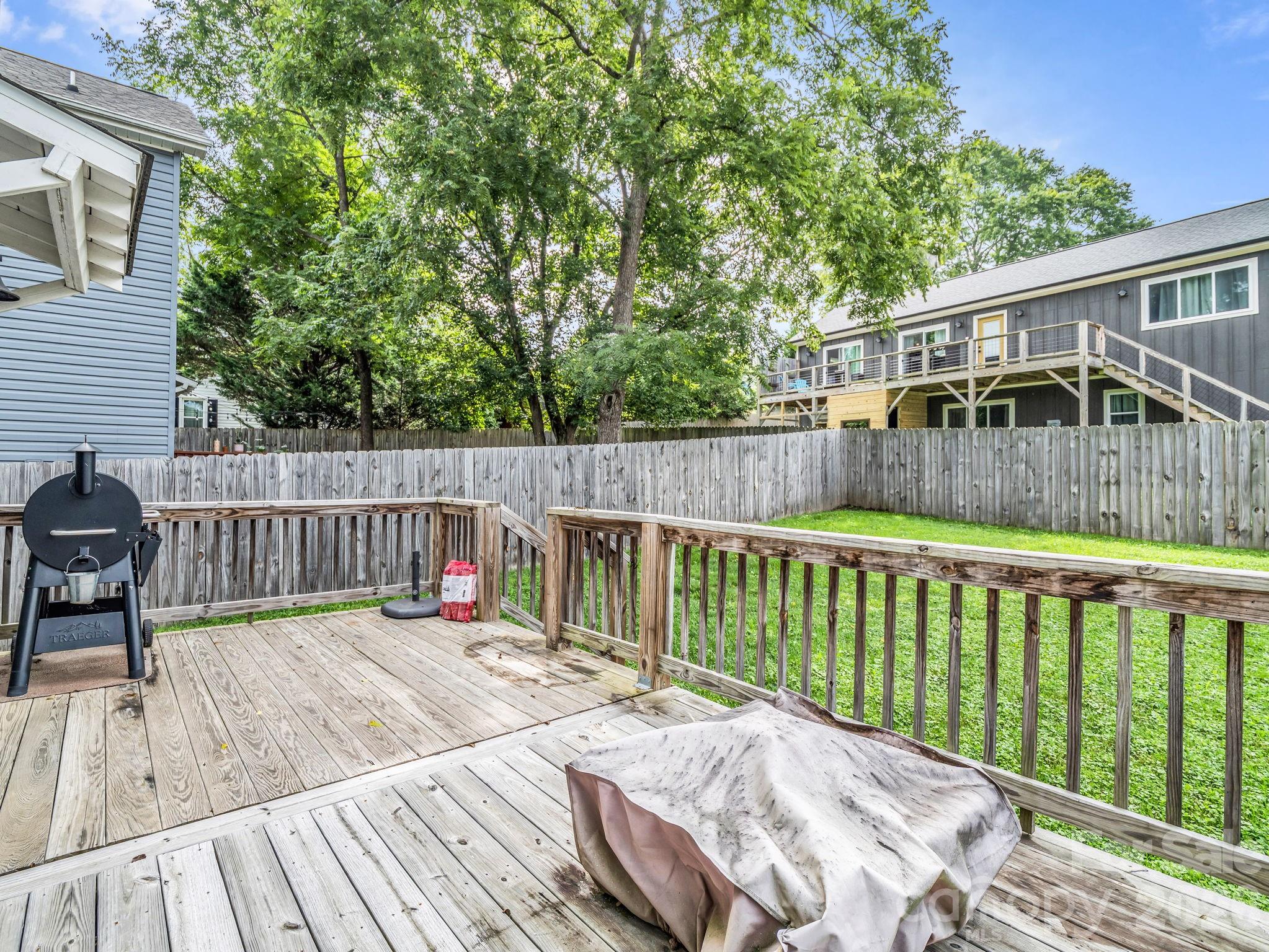 27 Busbee View Road — Asheville
