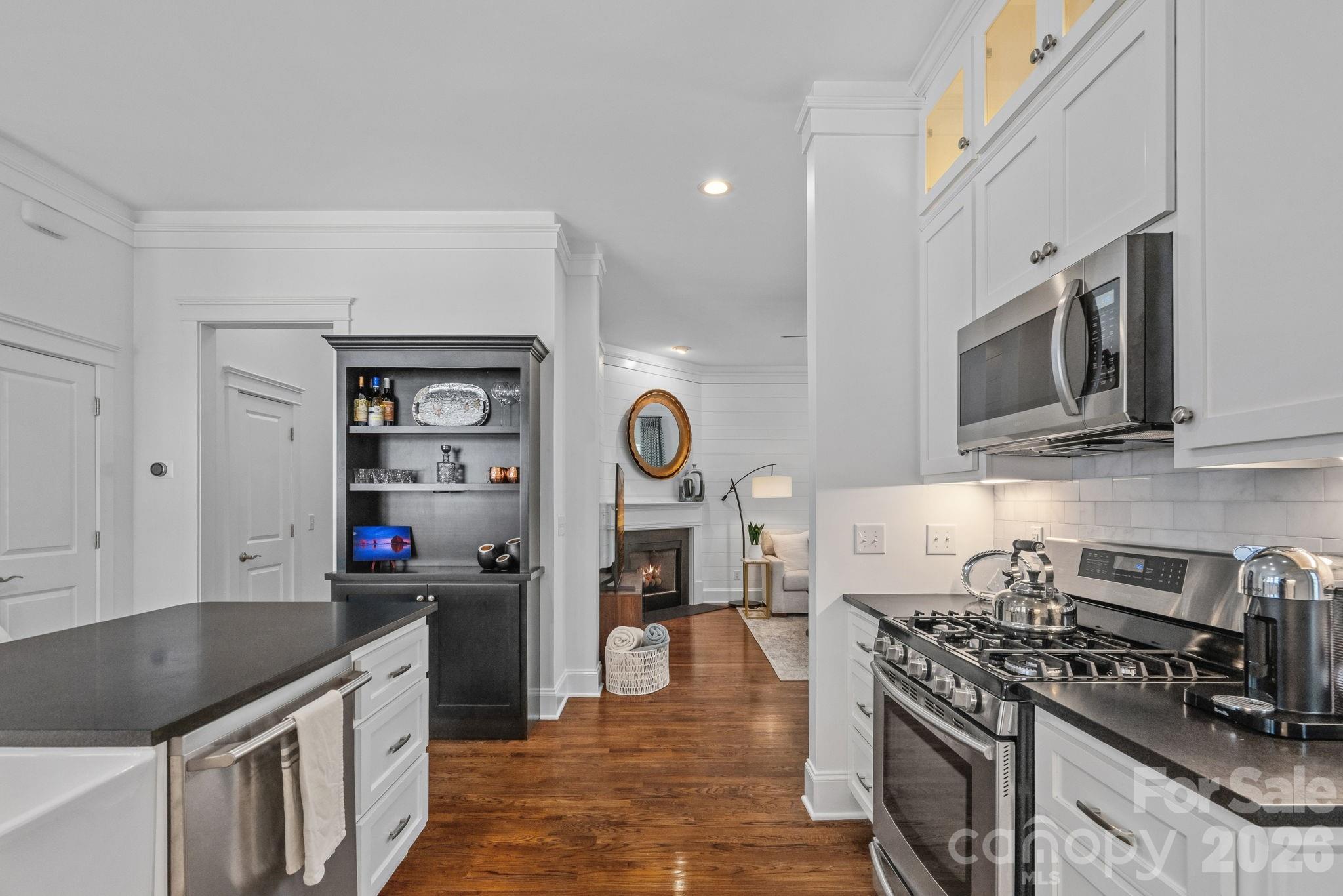 17434 Invermere Avenue — Huntersville