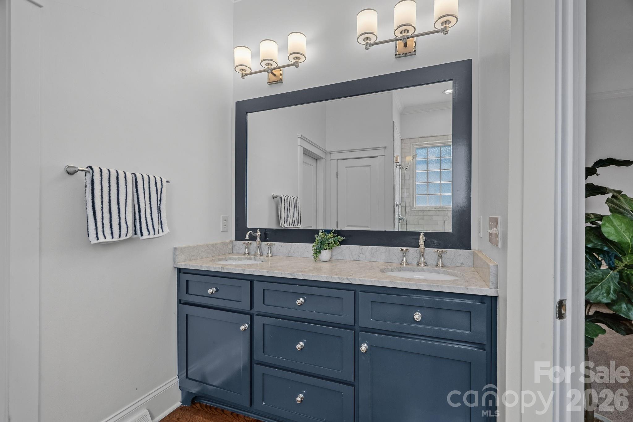 17434 Invermere Avenue — Huntersville