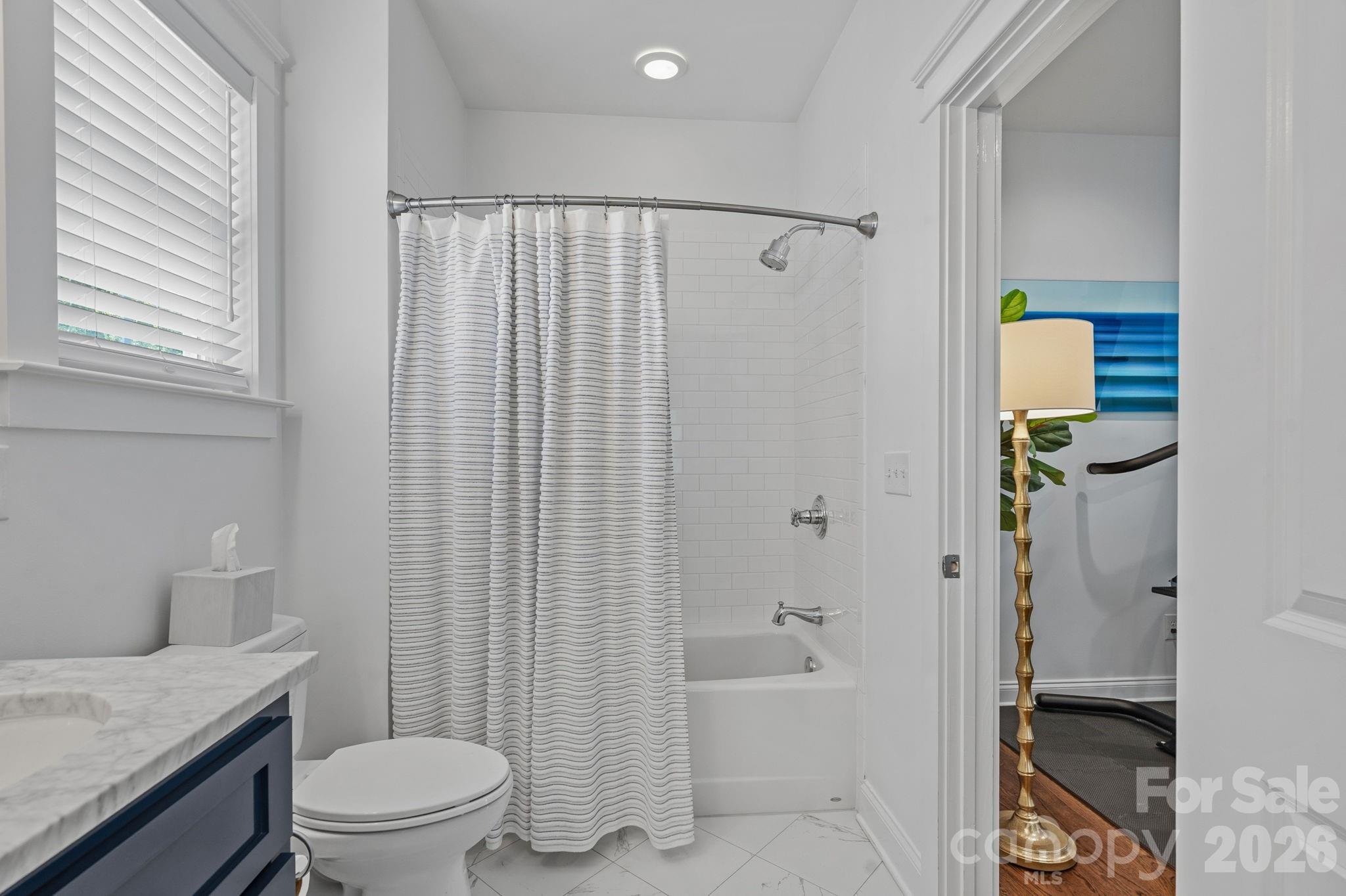 17434 Invermere Avenue — Huntersville