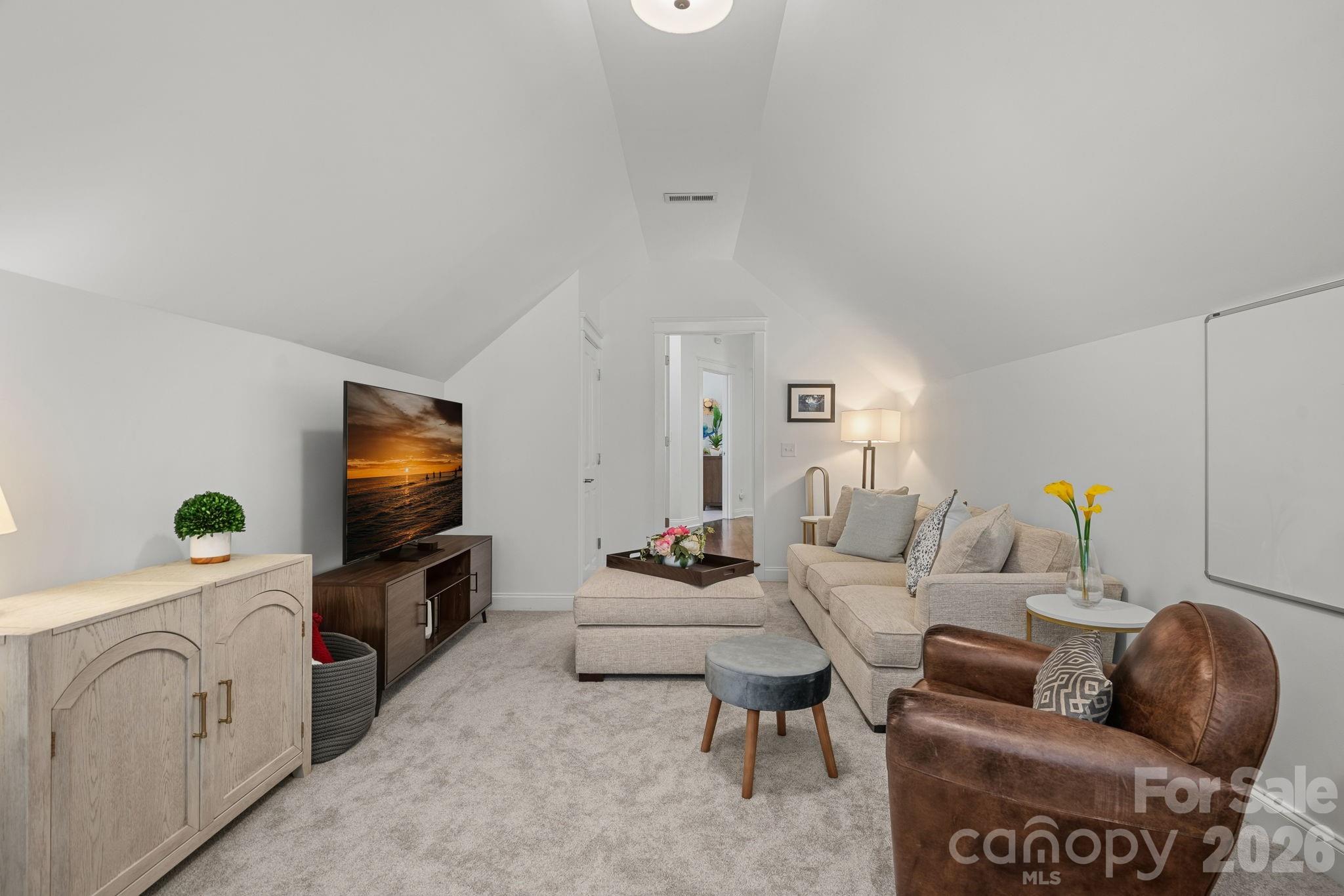 17434 Invermere Avenue — Huntersville