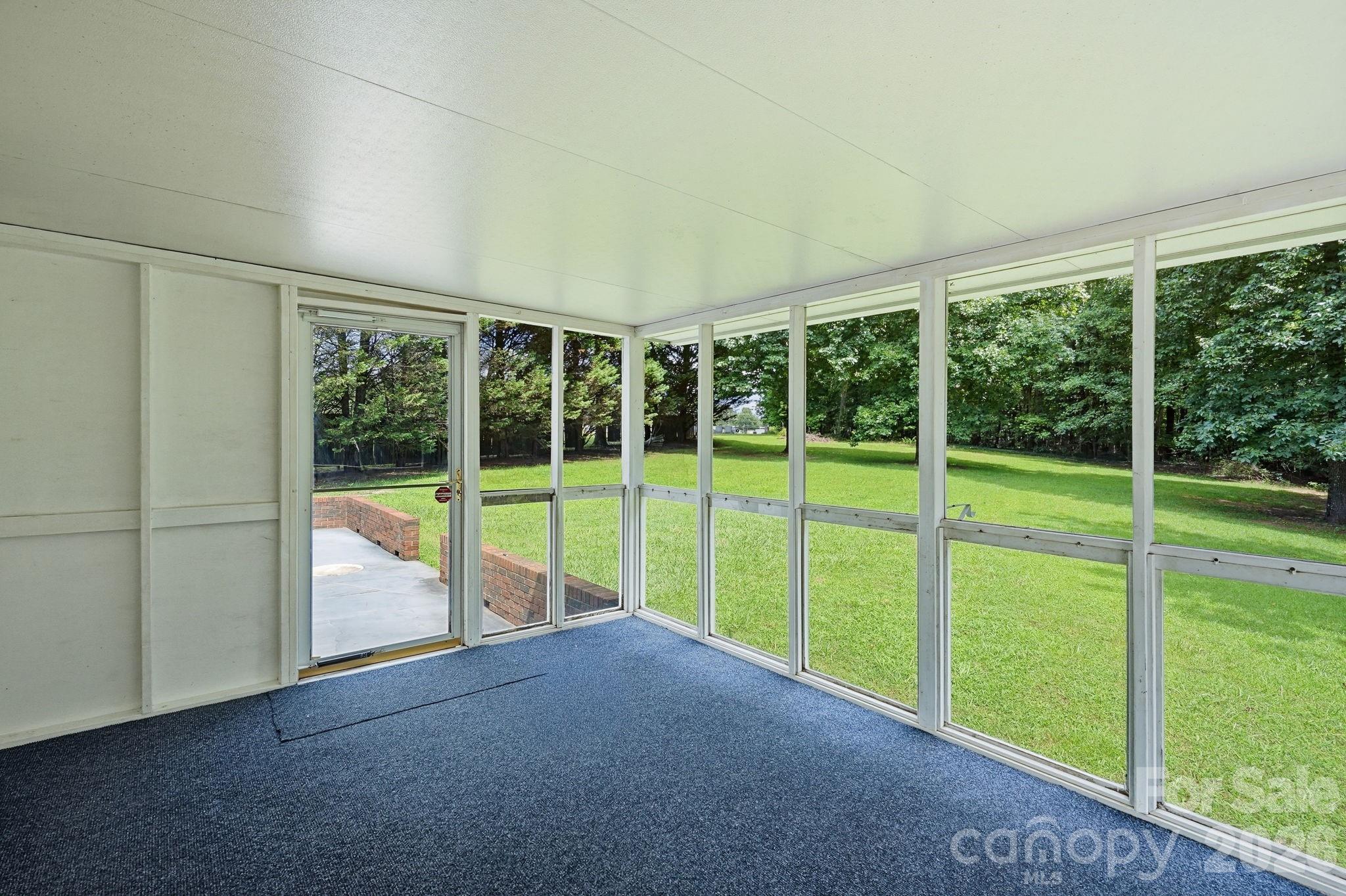 135 Byers Road — Troutman