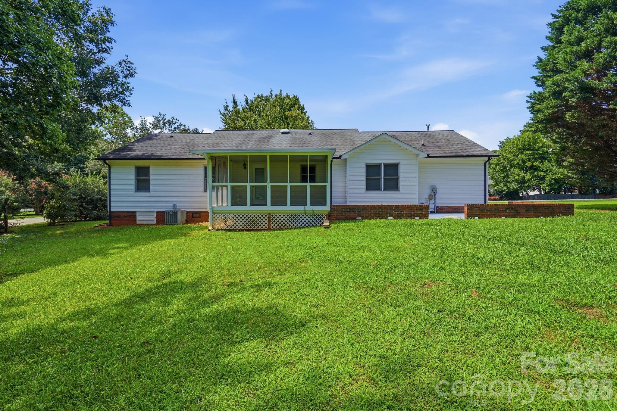 135 Byers Road — Troutman