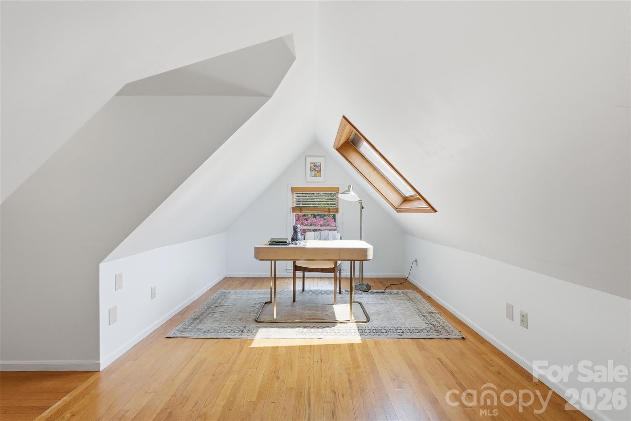 728 Lexington Avenue — Charlotte