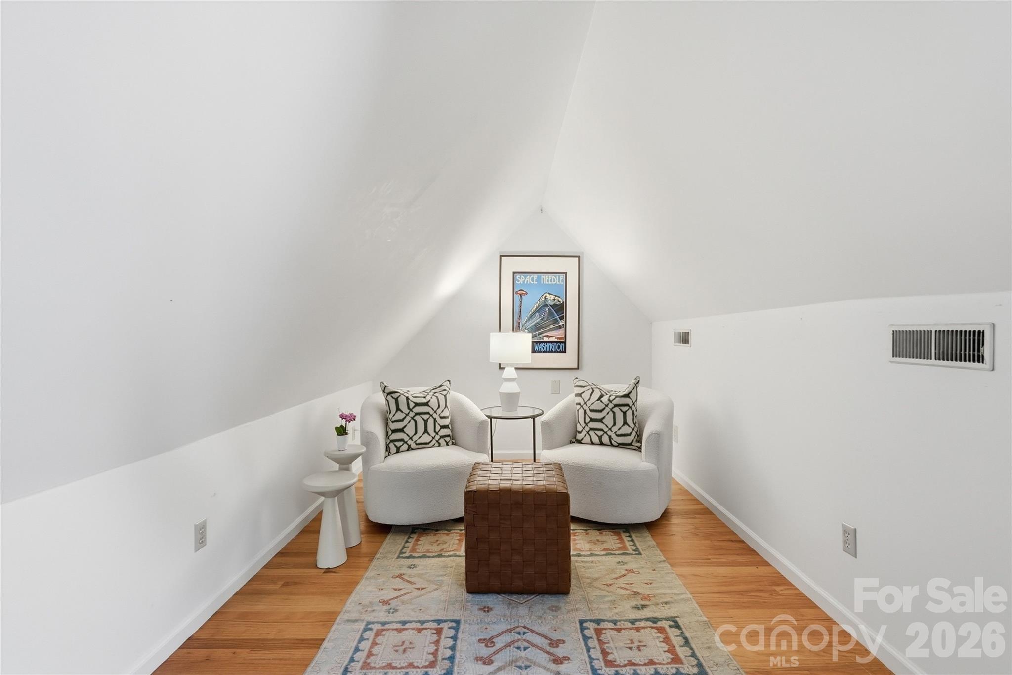 728 Lexington Avenue — Charlotte