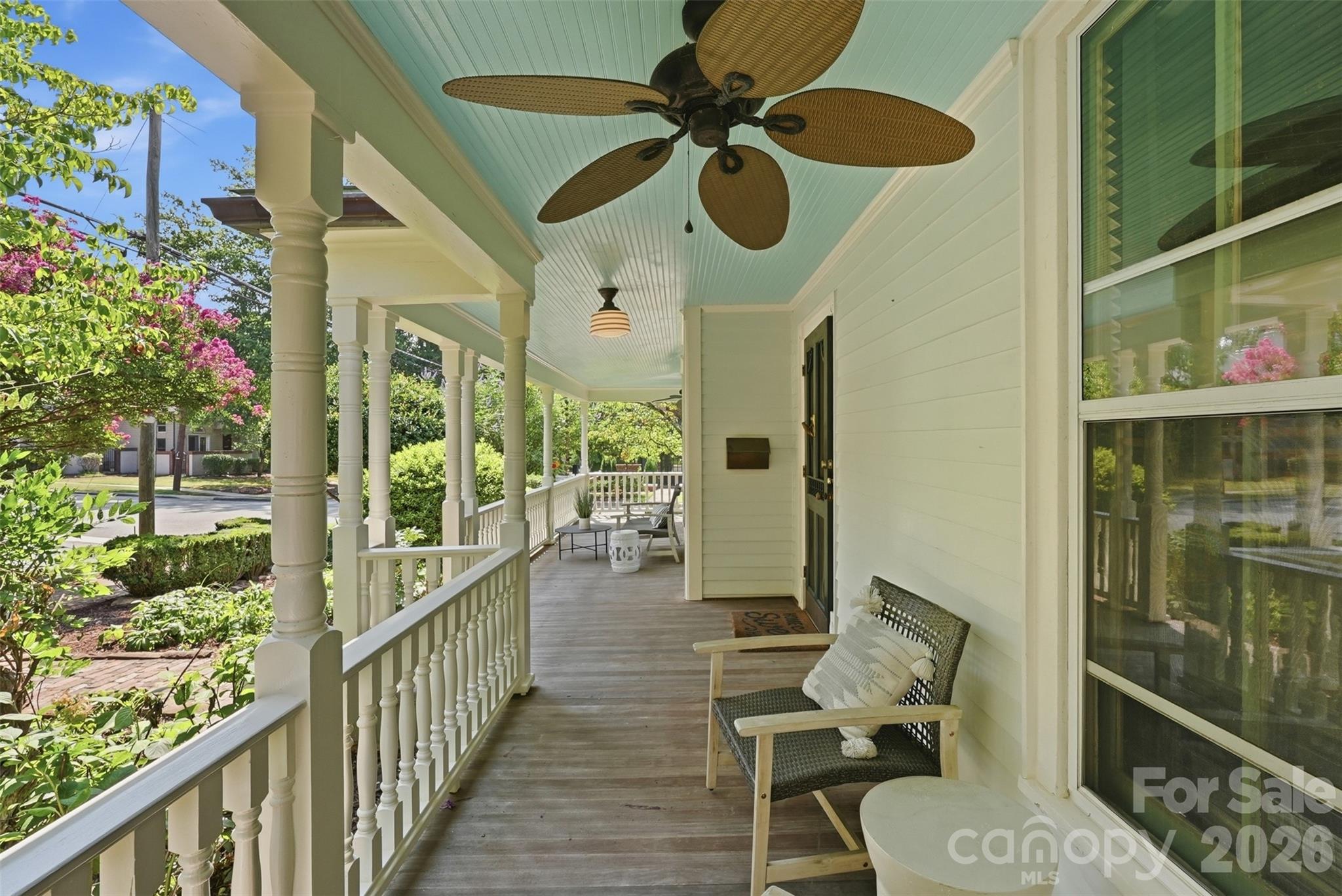 728 Lexington Avenue — Charlotte